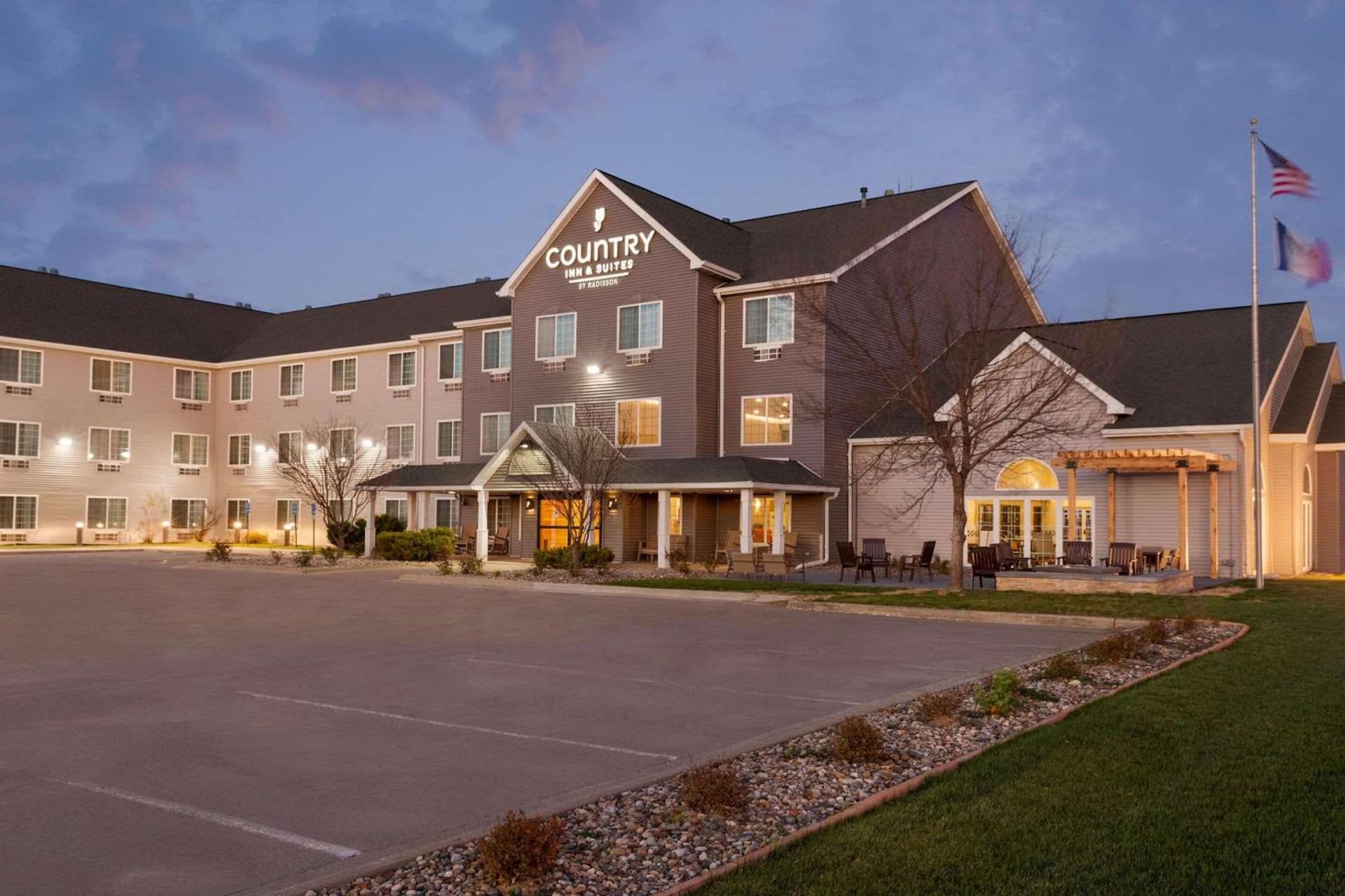 Country Inn & Suites by Radisson, Ames, IA featured exterior or lobby in Ames, IA — similar hotel