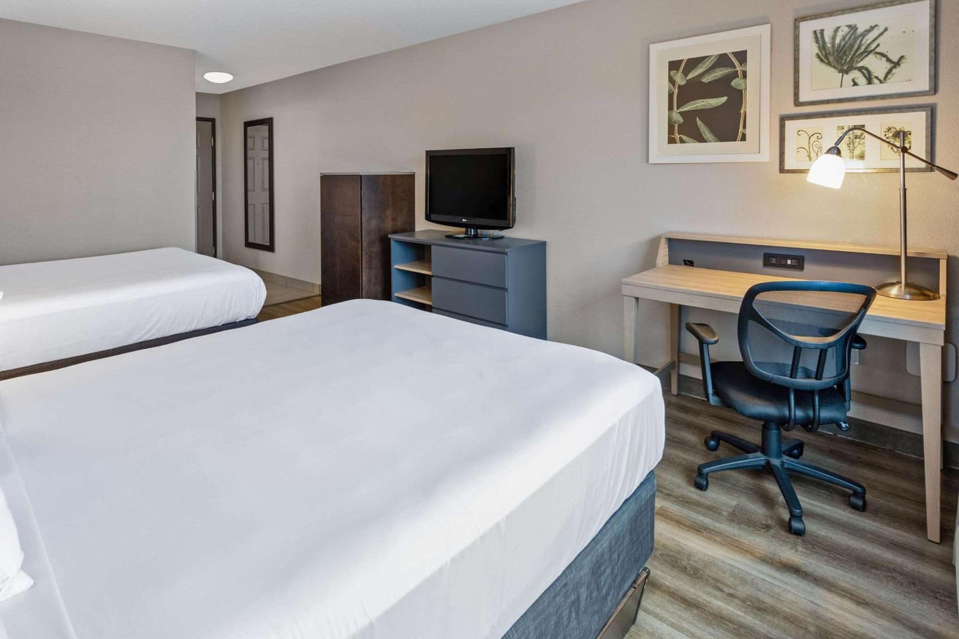 Country Inn & Suites by Radisson, Salisbury, MD gallery photo in Salisbury, MD — image 36