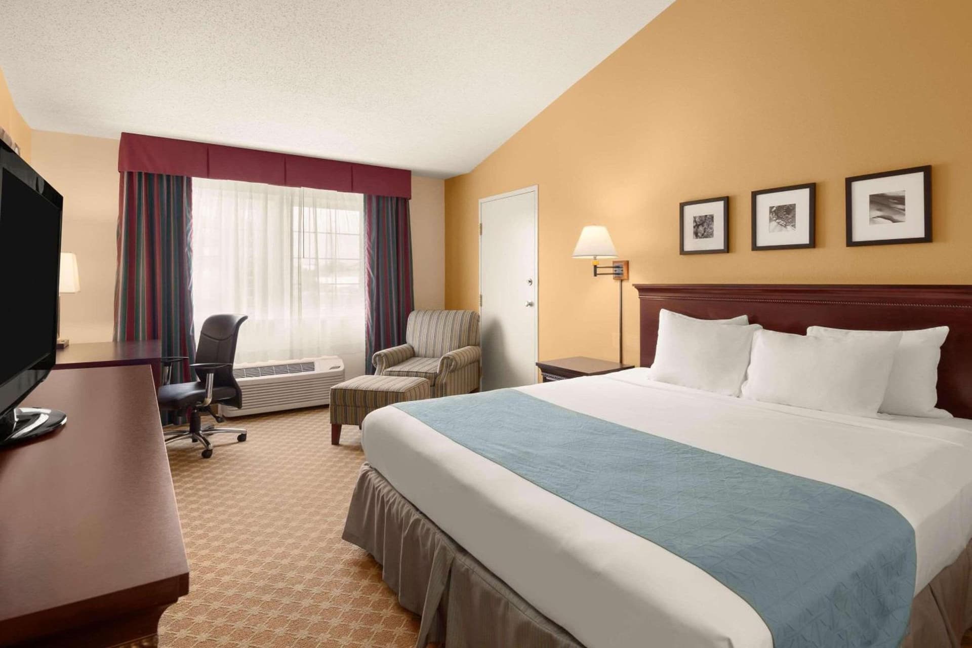 Country Inn & Suites by Radisson, Sioux Falls gallery photo in Sioux Falls, SD — image 39