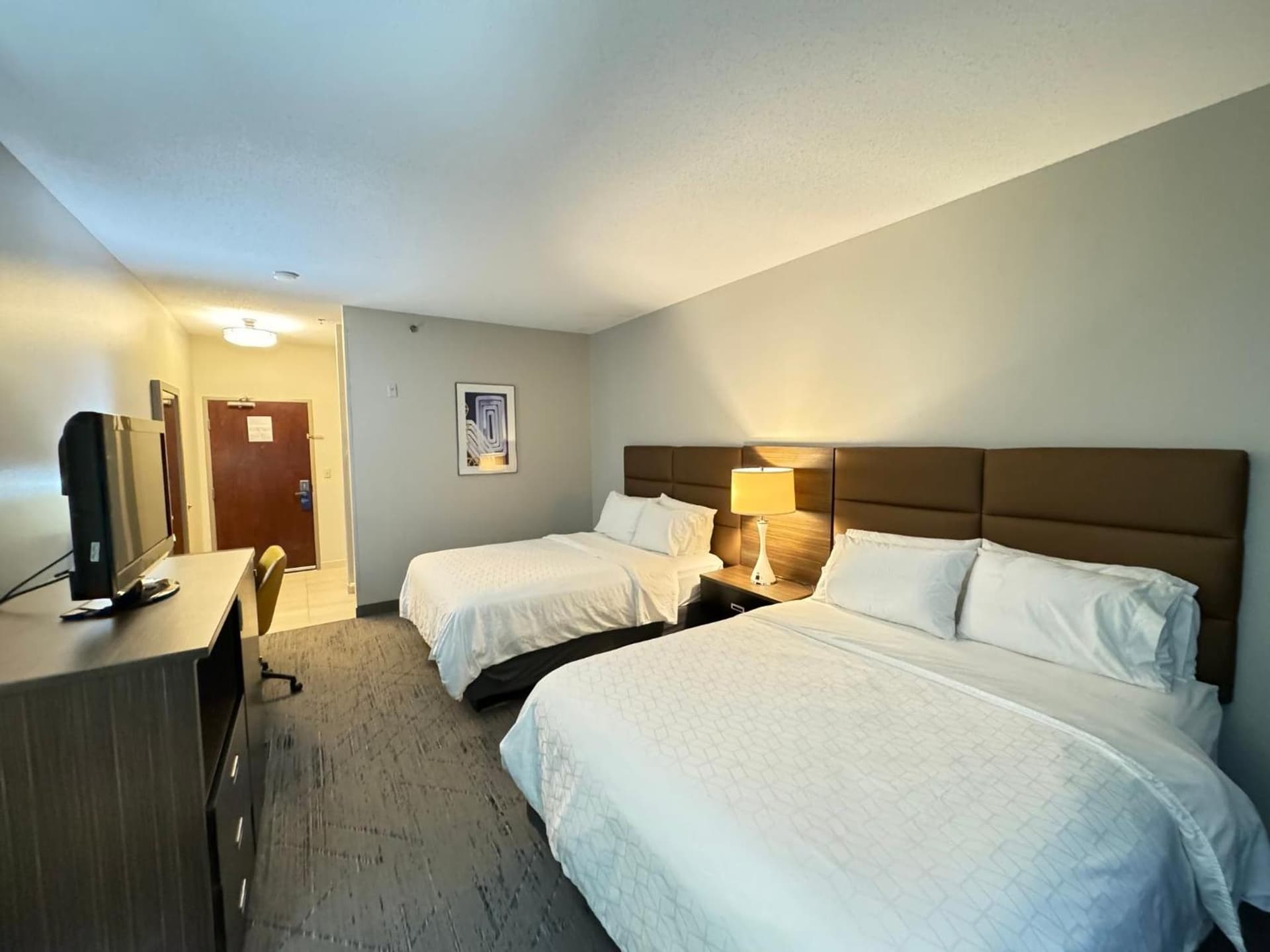 Holiday Inn Express Hotel & Suites St. Paul - Woodbury by IHG gallery photo in Woodbury, MN — image 48
