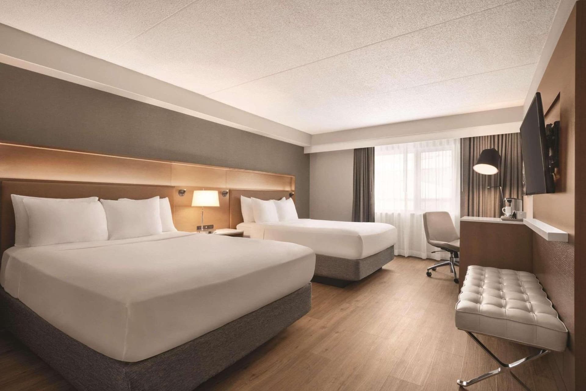 Oneida Casino Hotel gallery photo in Green Bay, WI — image 43