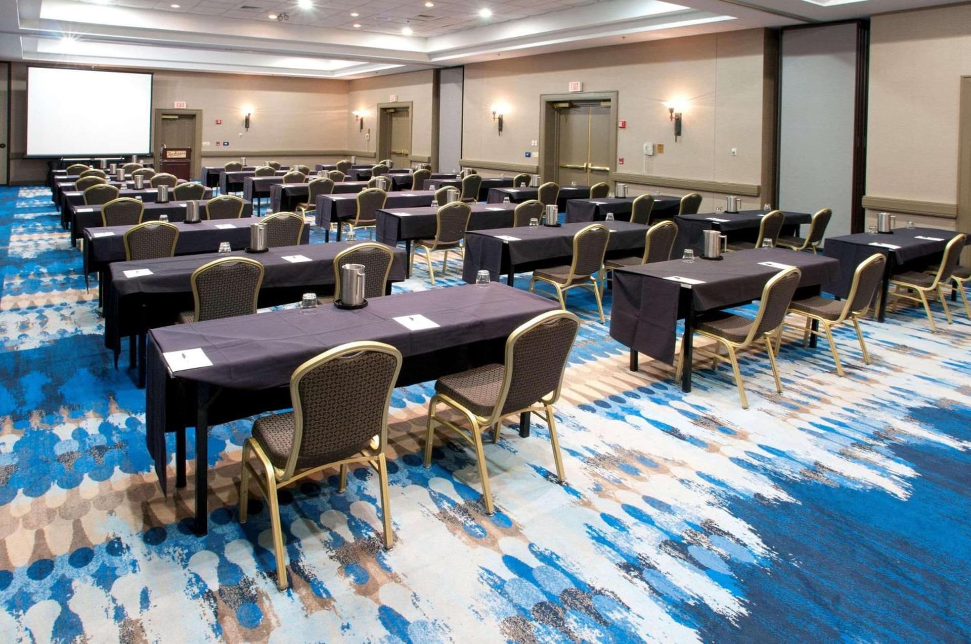 Oneida Casino Hotel gallery photo in Green Bay, WI — image 25