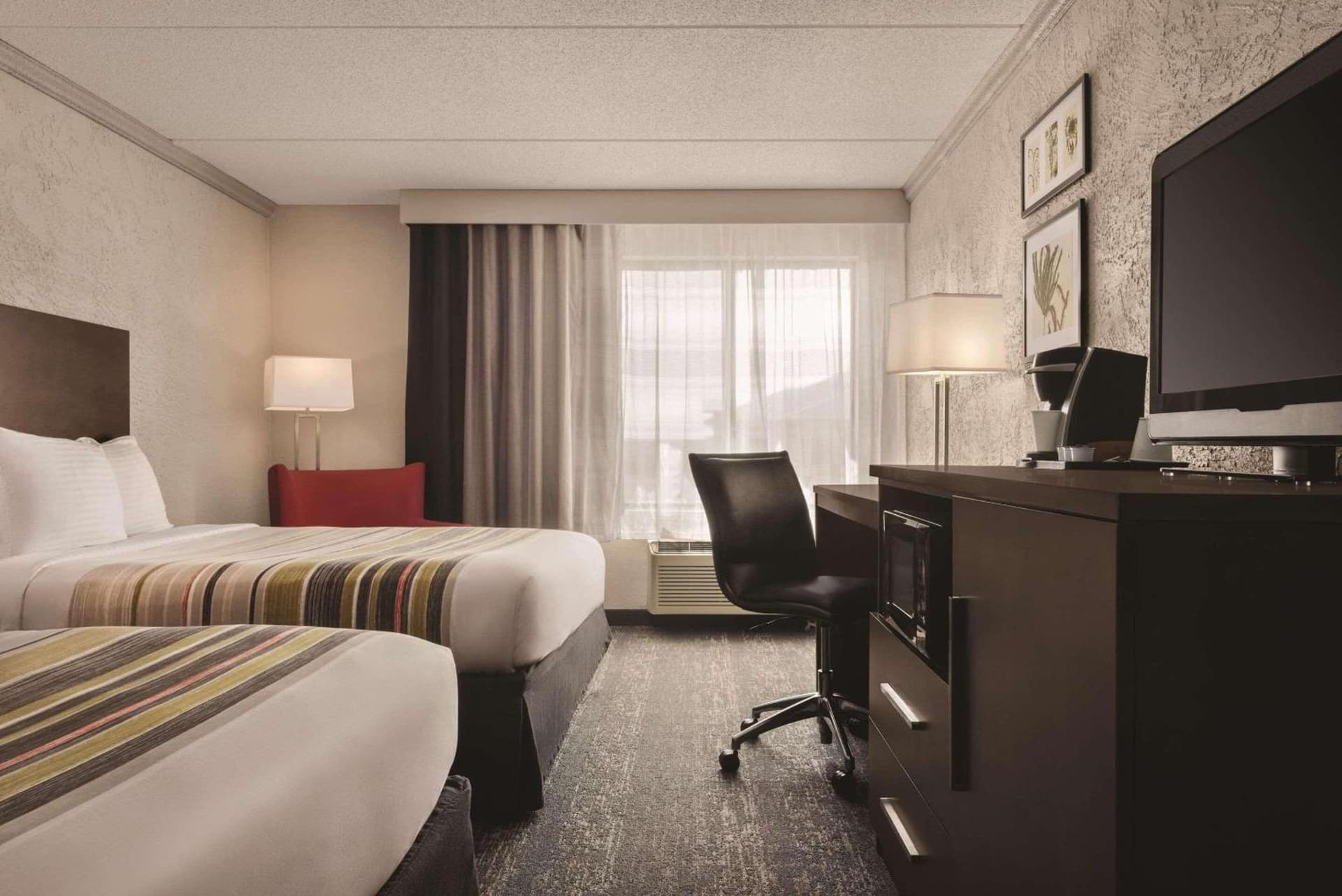 Country Inn & Suites by Radisson, Mt Pleasant-Racine West, WI gallery photo in Sturtevant, WI — image 84