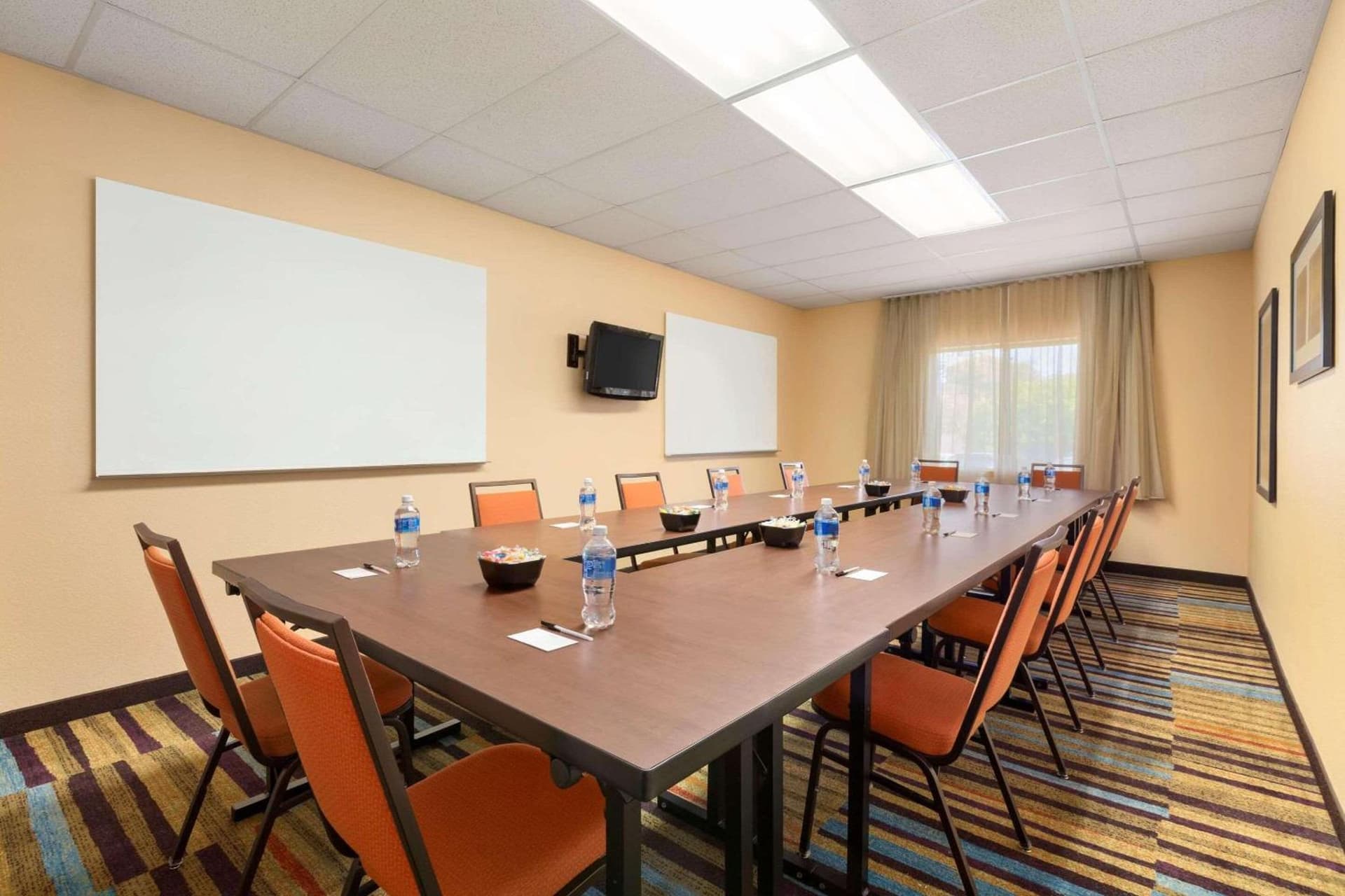 Country Inn & Suites by Radisson, Phoenix Airport, AZ gallery photo in Phoenix, AZ — image 44