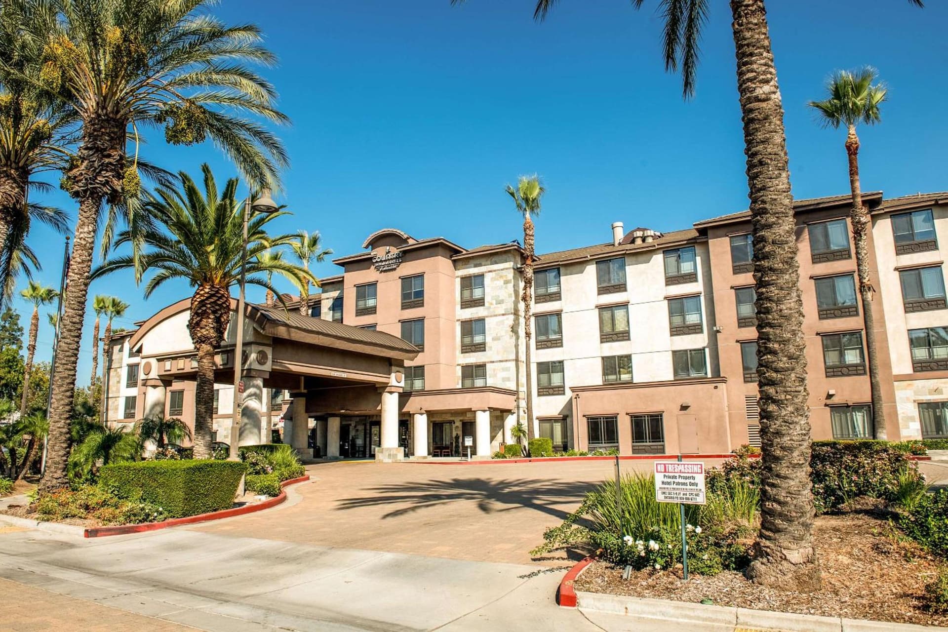 Country Inn & Suites by Radisson, Ontario at Ontario Mills, CA gallery photo in Ontario, CA — image 97