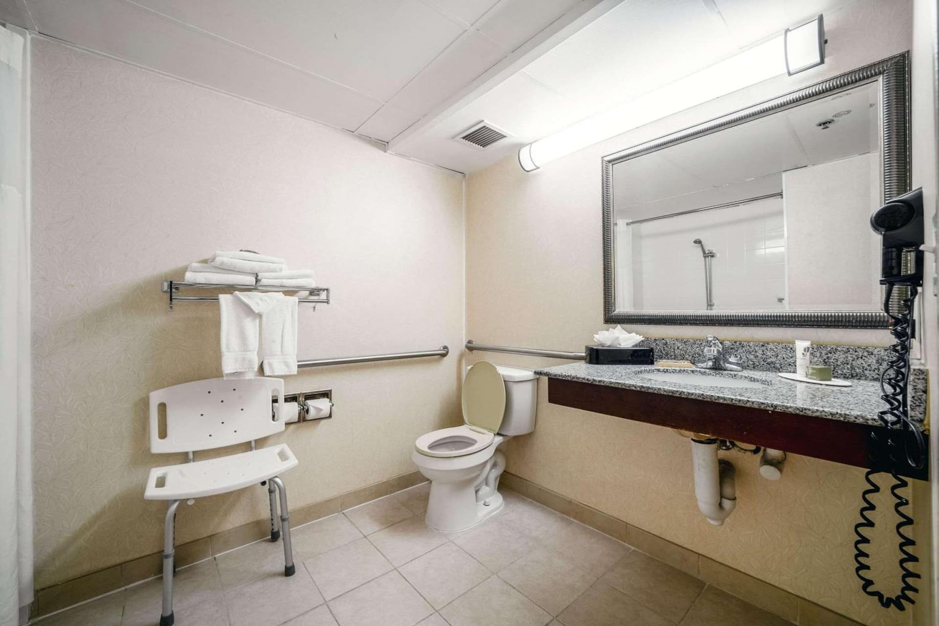 Country Inn & Suites by Radisson, Ontario at Ontario Mills, CA gallery photo in Ontario, CA — image 176