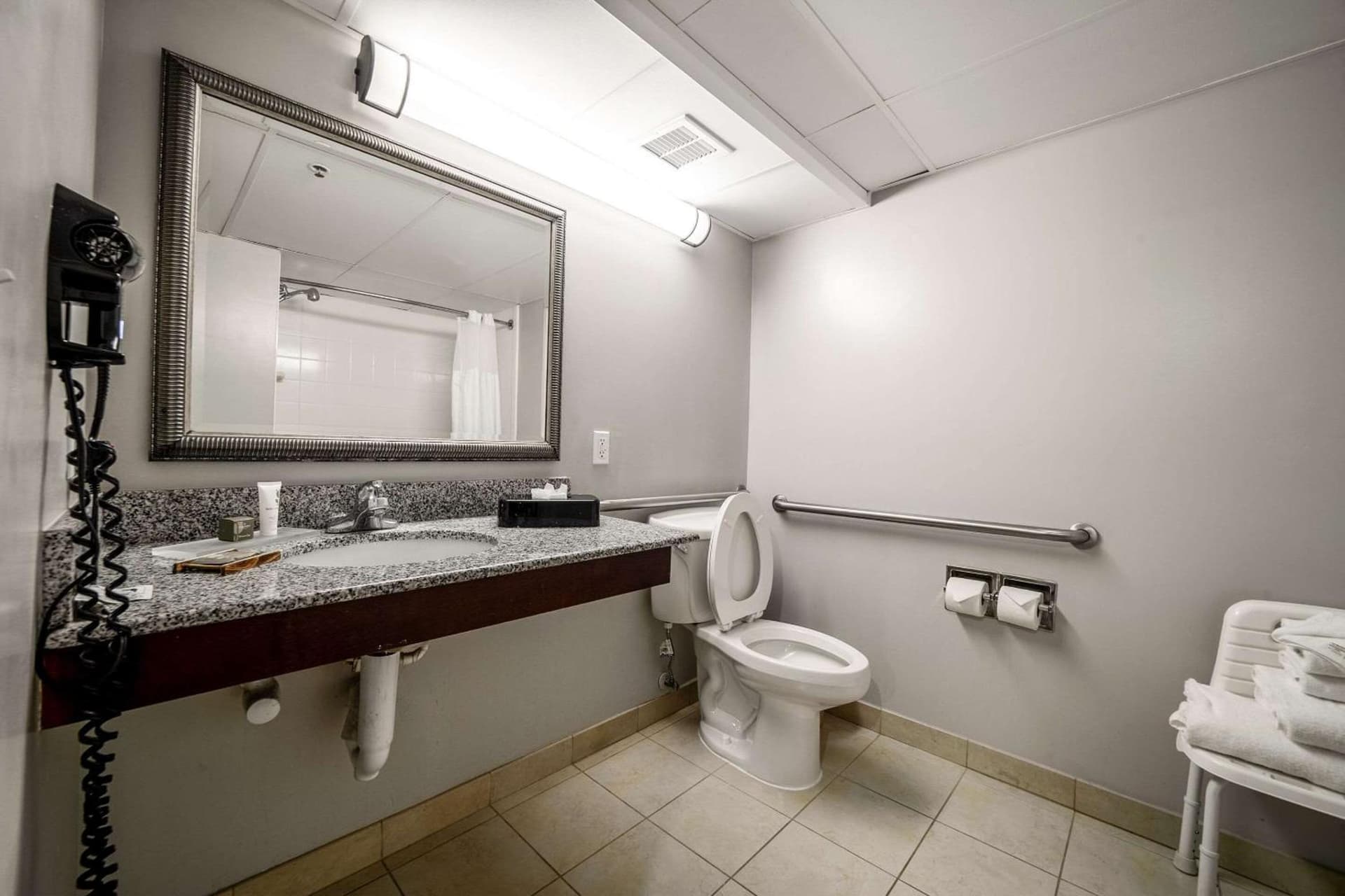 Country Inn & Suites by Radisson, Ontario at Ontario Mills, CA gallery photo in Ontario, CA — image 175
