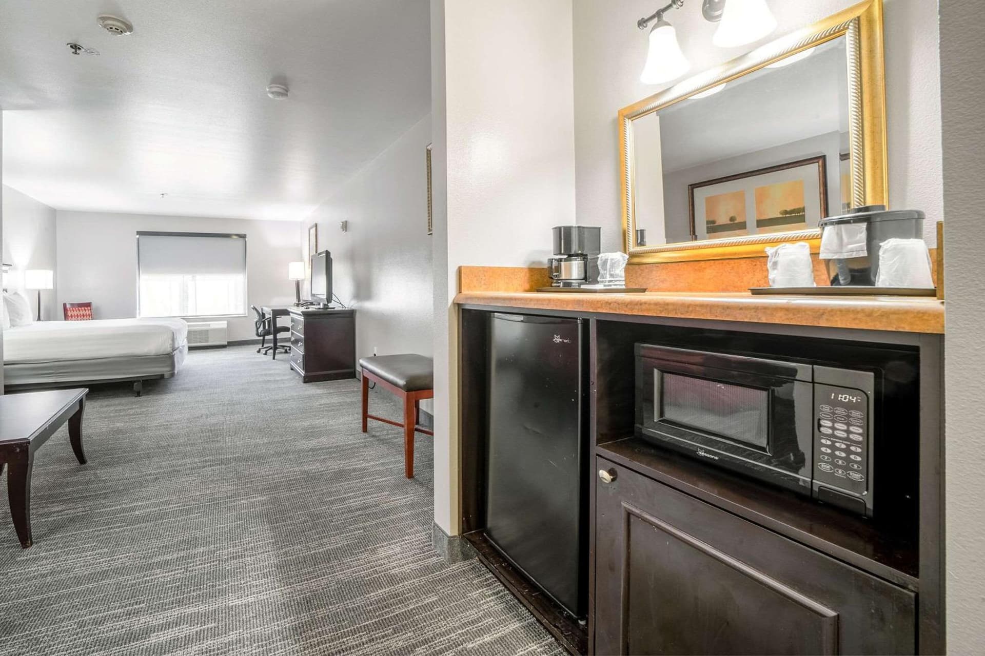 Country Inn & Suites by Radisson, Ontario at Ontario Mills, CA gallery photo in Ontario, CA — image 59