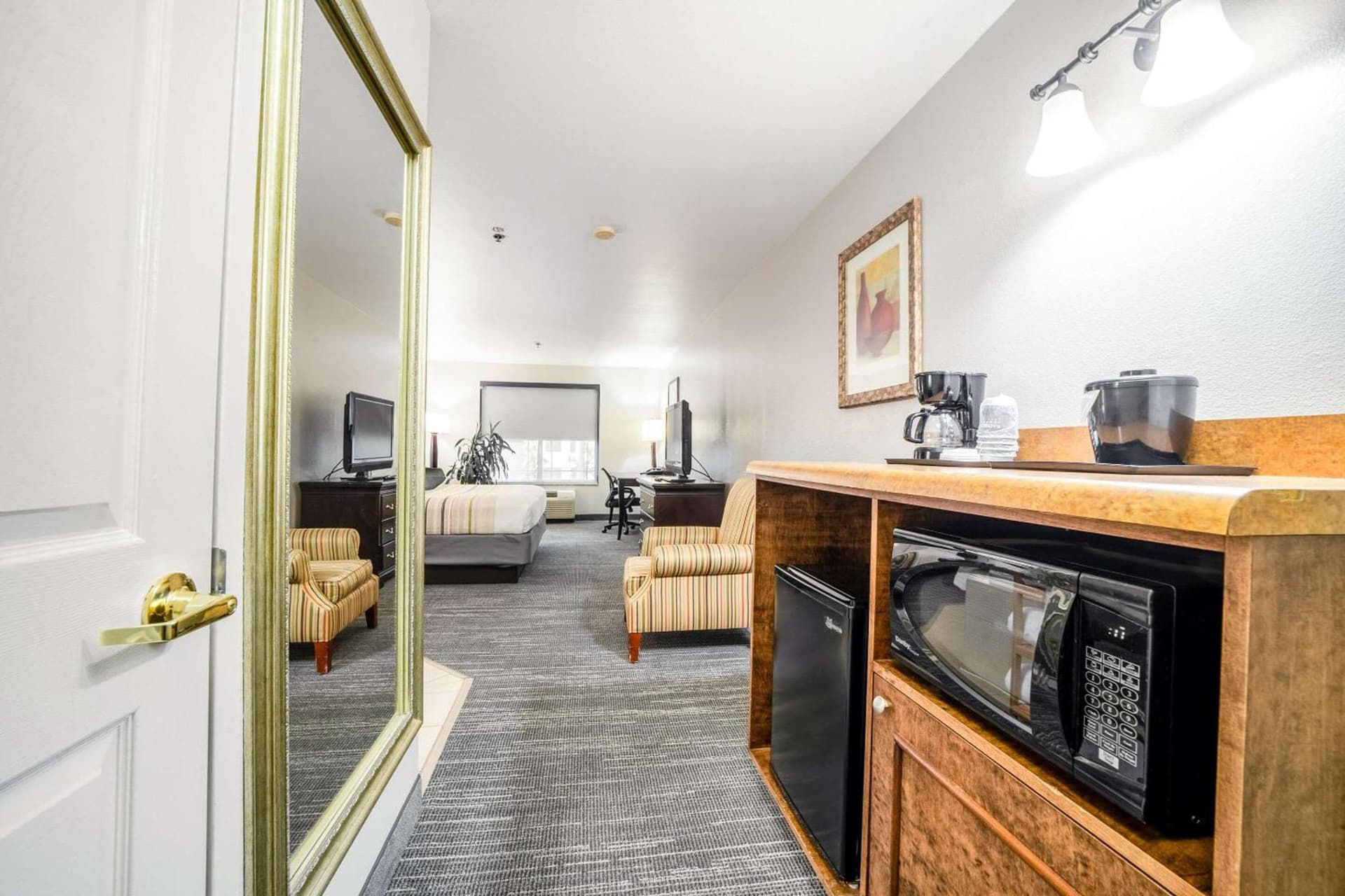 Country Inn & Suites by Radisson, Ontario at Ontario Mills, CA gallery photo in Ontario, CA — image 39