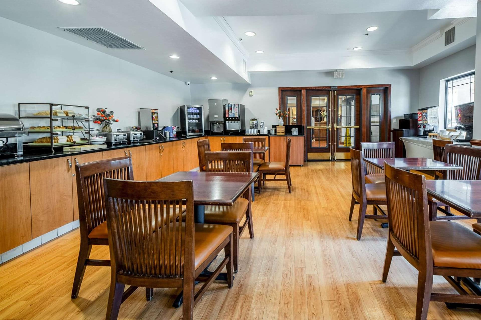 Country Inn & Suites by Radisson, Ontario at Ontario Mills, CA gallery photo in Ontario, CA — image 14
