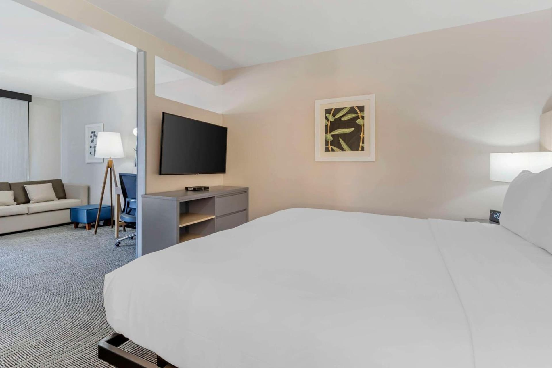 Country Inn & Suites by Radisson, Vallejo Napa Valley, CA gallery photo in Vallejo, CA — image 40