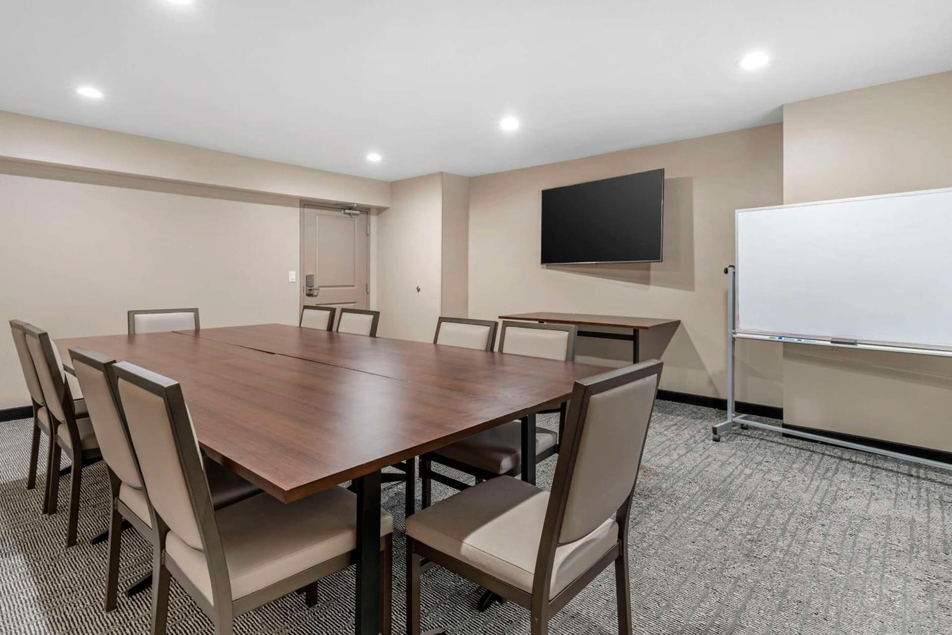 Country Inn & Suites by Radisson, Vallejo Napa Valley, CA gallery photo in Vallejo, CA — image 27