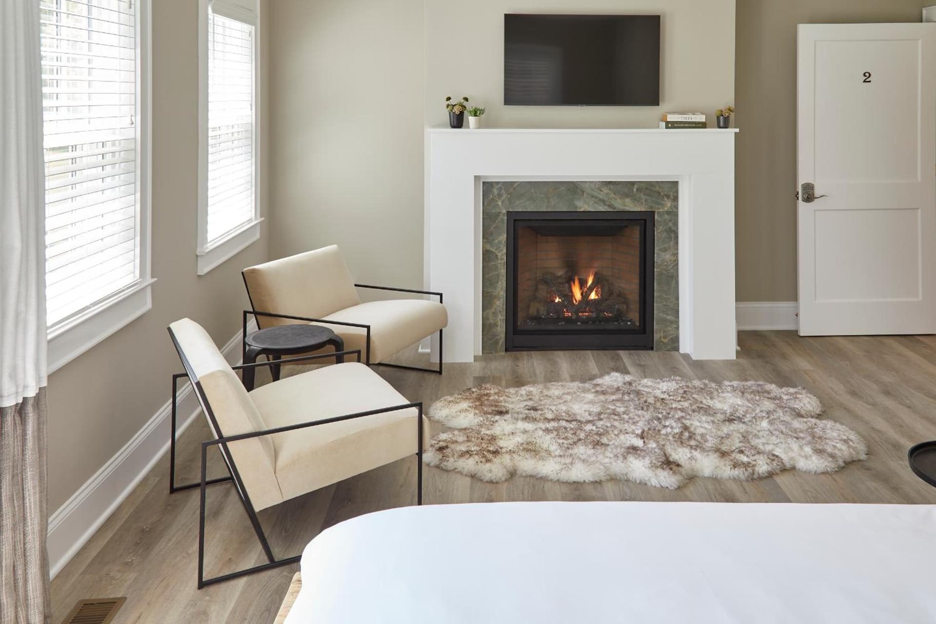 The Kent Collection - The Firefly Inn gallery photo in Kent — image 9