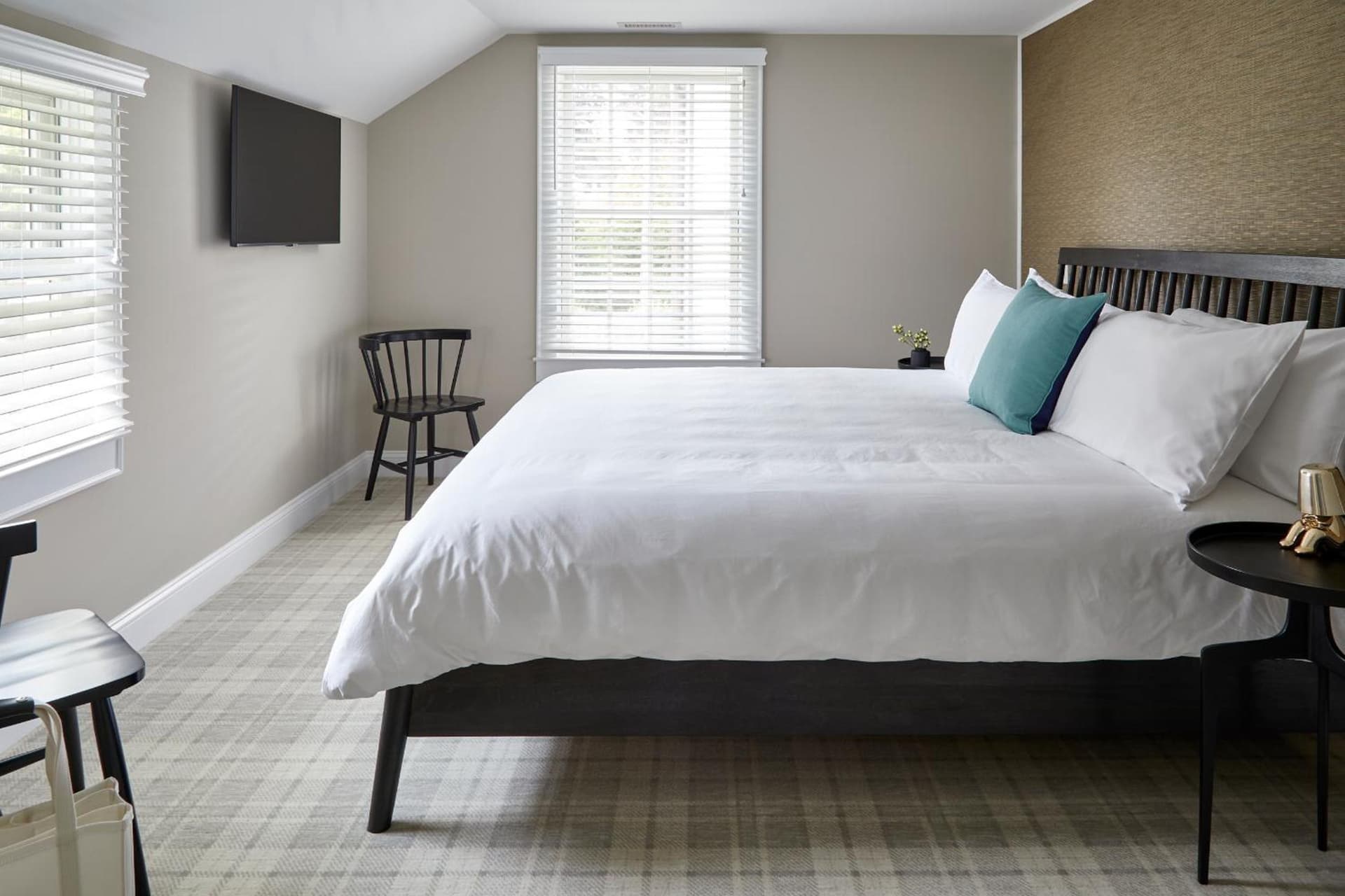 The Kent Collection - The Firefly Inn gallery photo in Kent — image 8