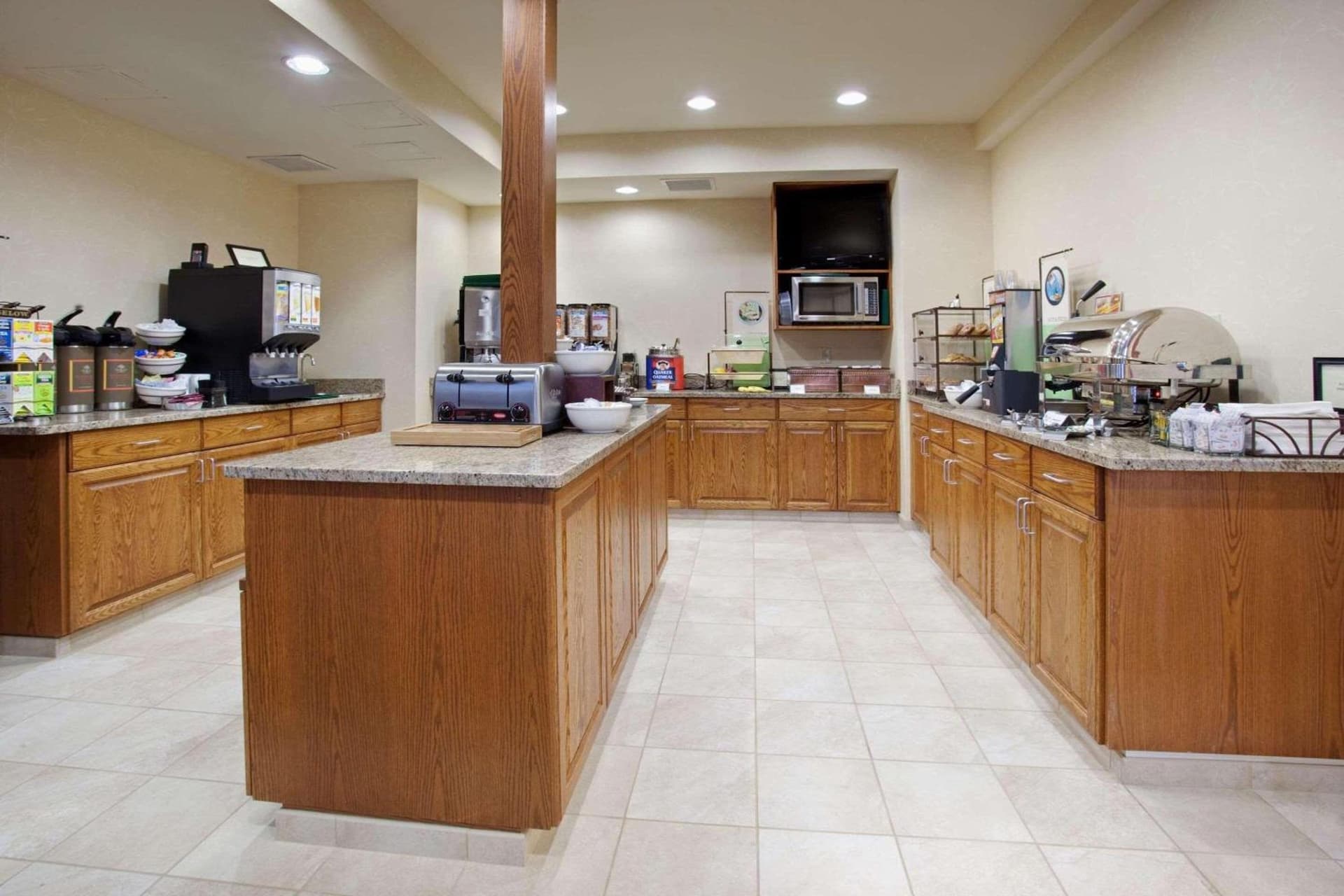 Country Inn & Suites by Radisson, Greeley, CO gallery photo in Greeley, CO — image 4