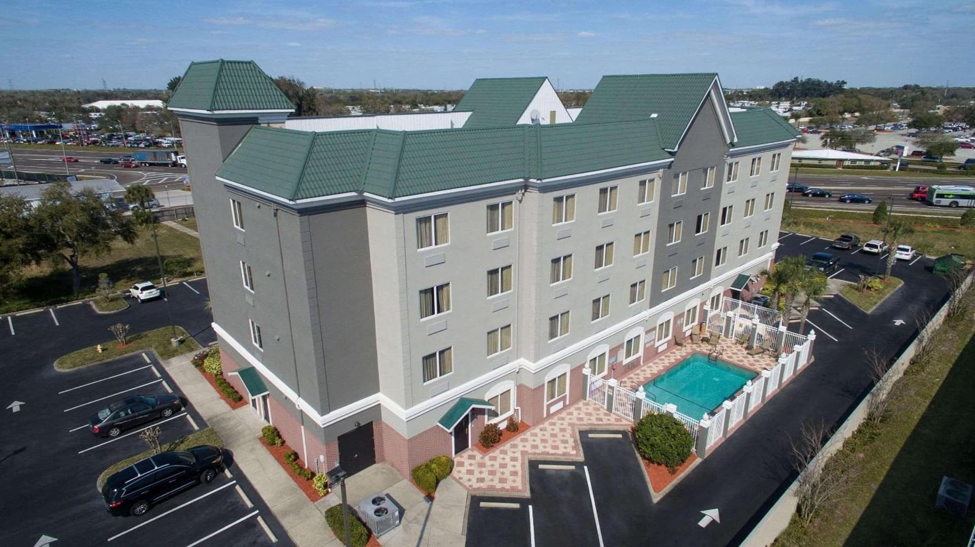 Country Inn & Suites by Radisson, St Petersburg - Clearwater, FL interior in Pinellas Park, FL — gallery photo 2