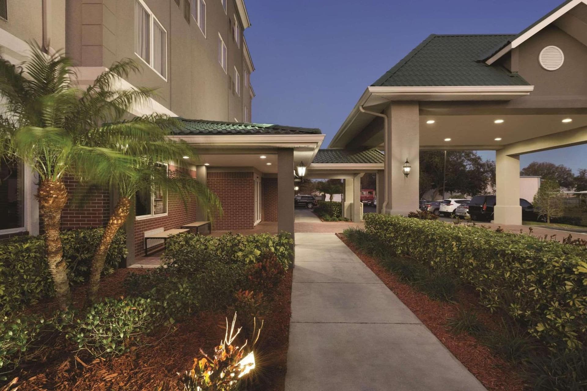 Country Inn & Suites by Radisson, St Petersburg - Clearwater, FL property views in Pinellas Park, FL — gallery photo 3