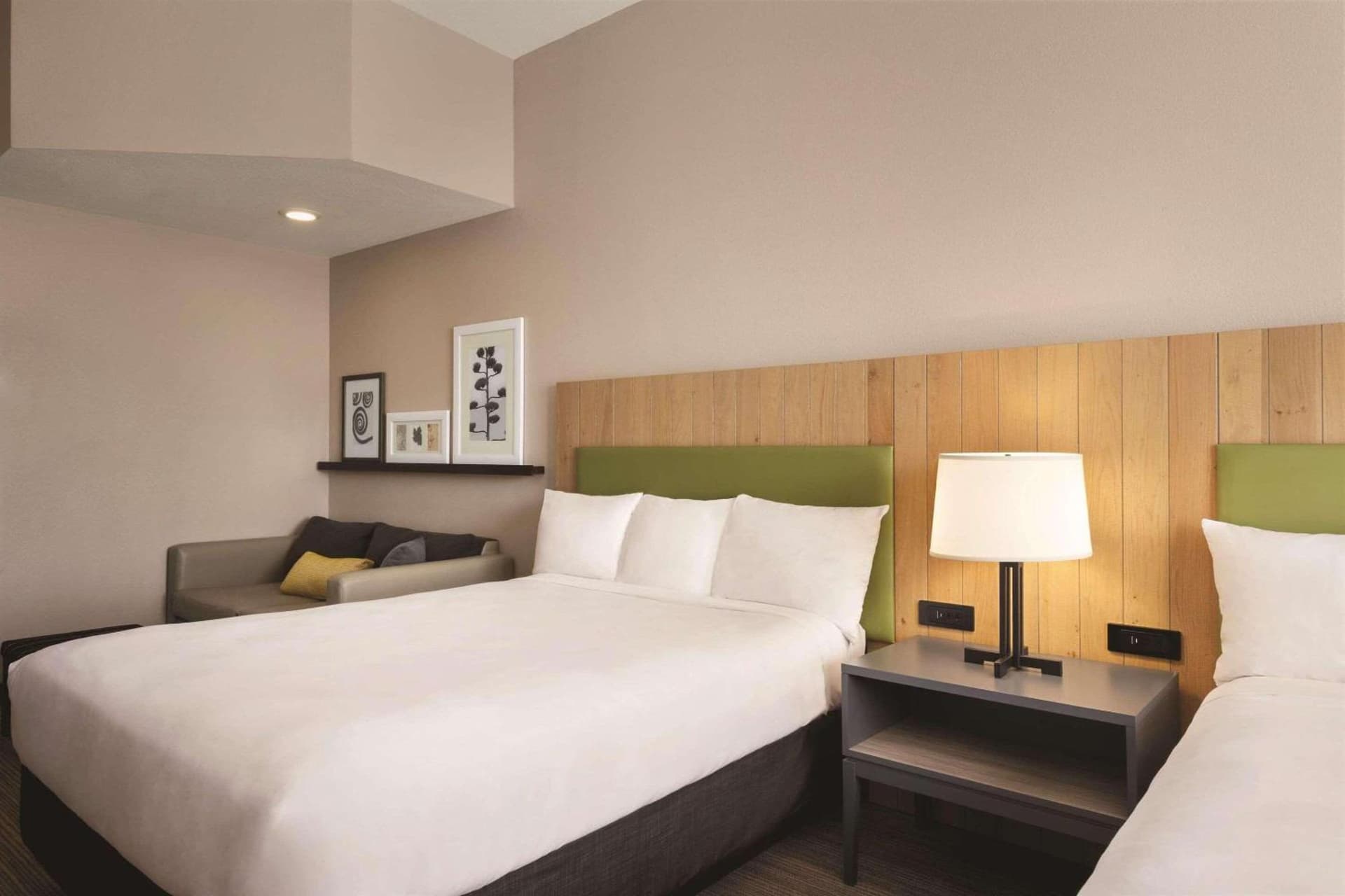 Country Inn & Suites by Radisson, Bradenton-Lakewood-Ranch, FL gallery photo in Bradenton, FL — image 22