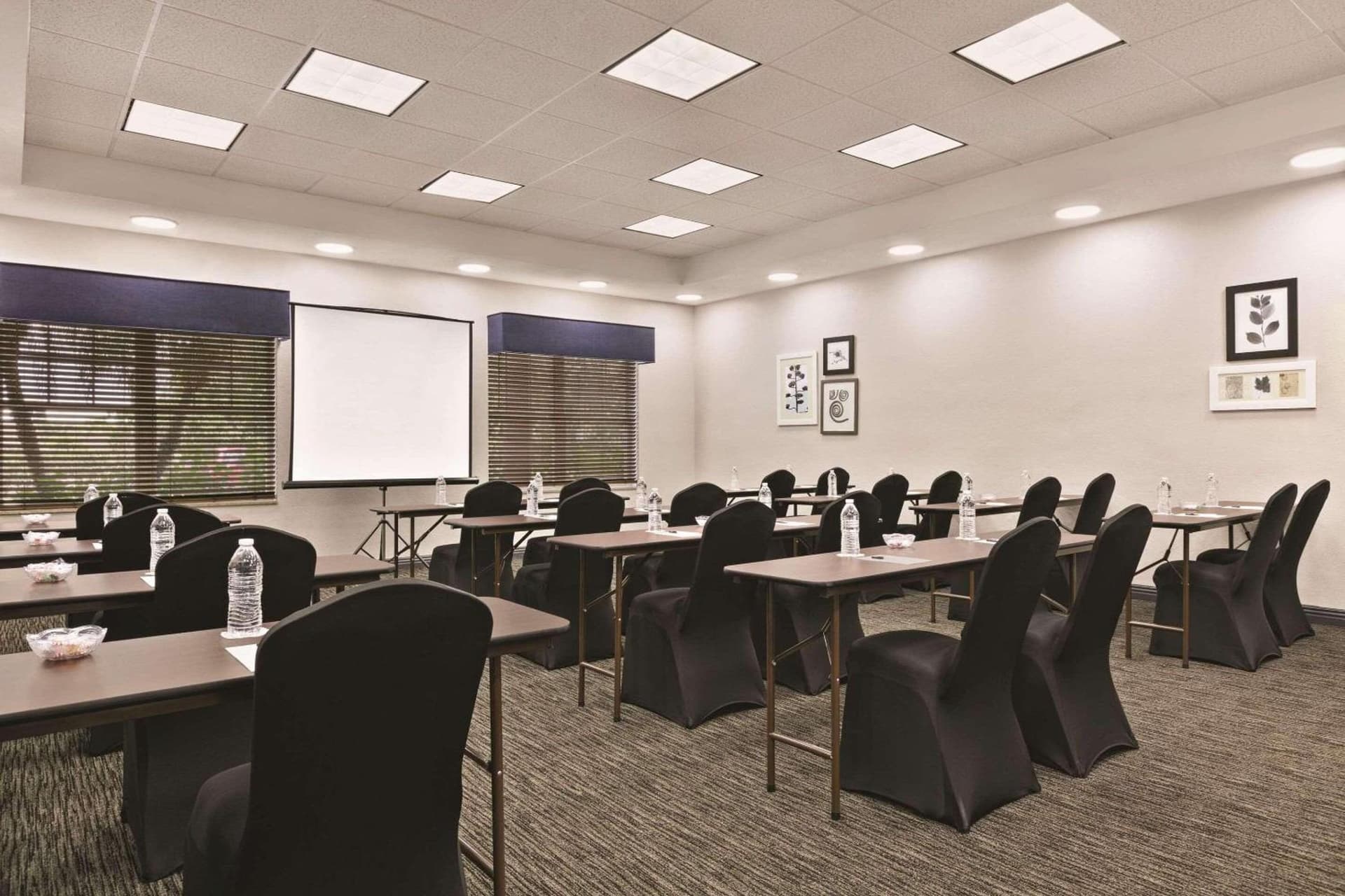 Country Inn & Suites by Radisson, Tampa-Brandon, FL gallery photo in Tampa, FL — image 57