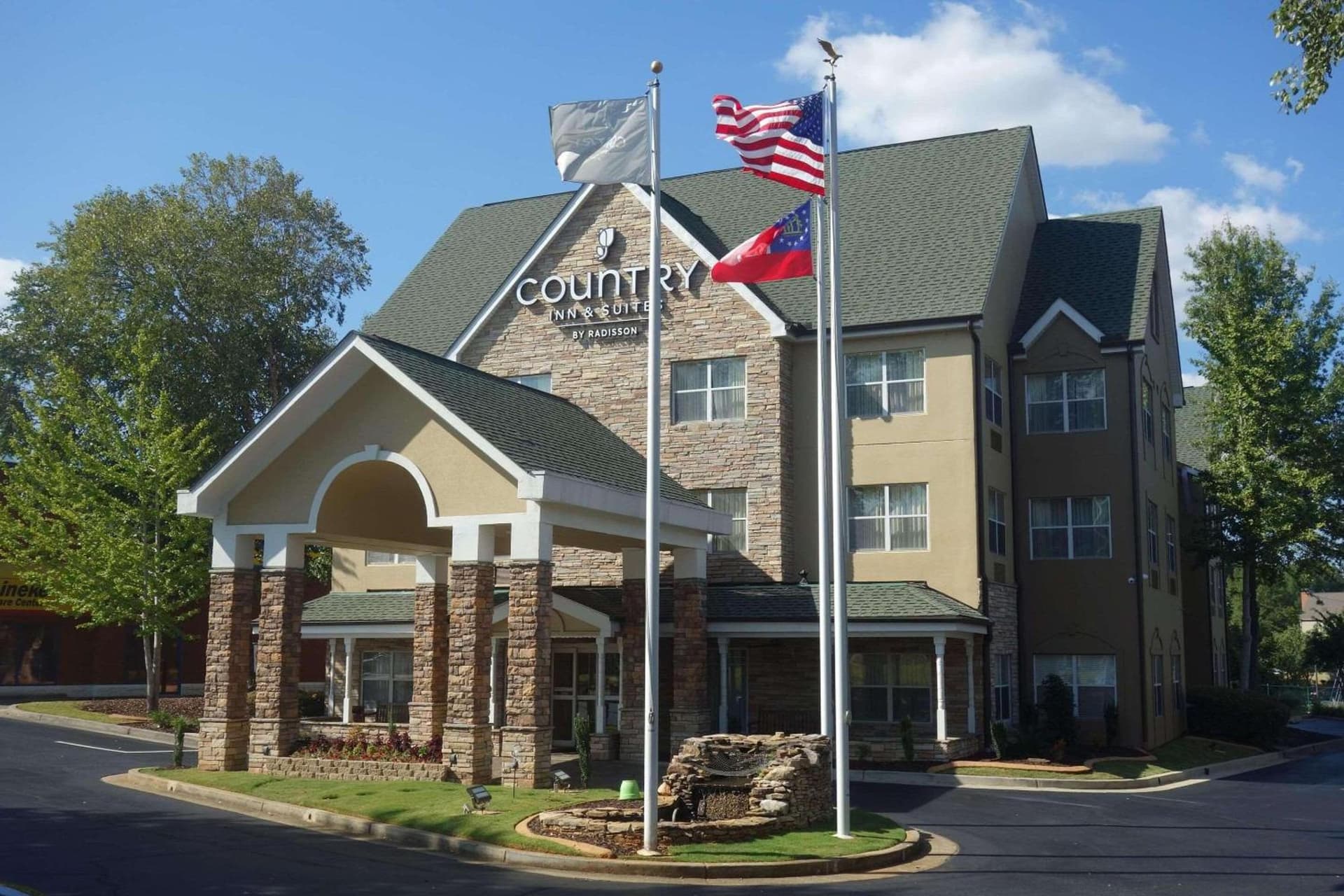 Country Inn & Suites by Radisson, Lawrenceville near Northside Hospital Gwinnett featured exterior or lobby in Lawrenceville, GA — similar hotel