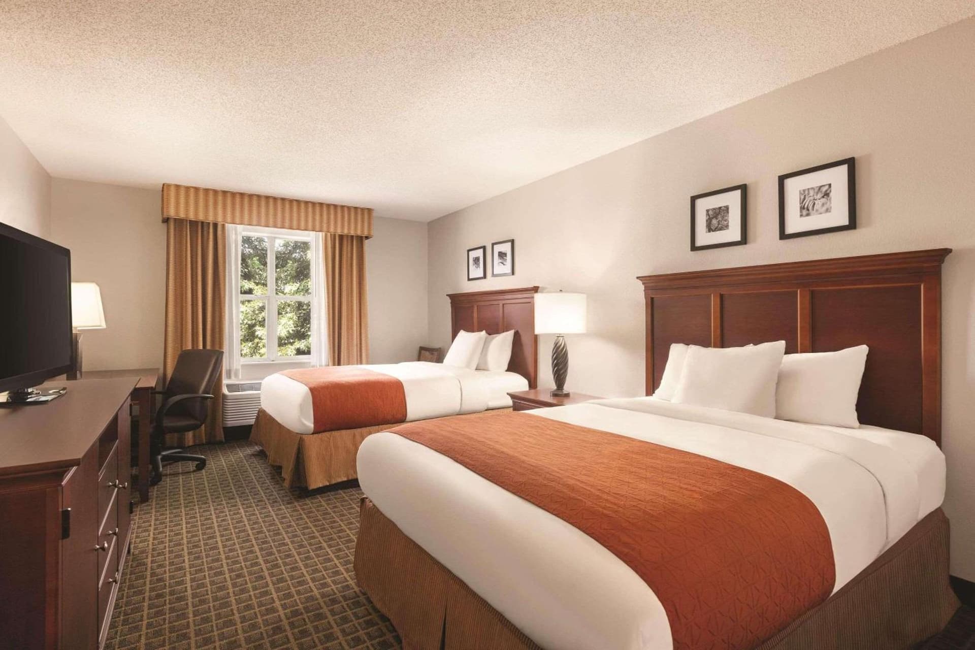 Country Inn & Suites by Radisson, Lawrenceville near Northside Hospital Gwinnett gallery photo in Lawrenceville, GA — image 6