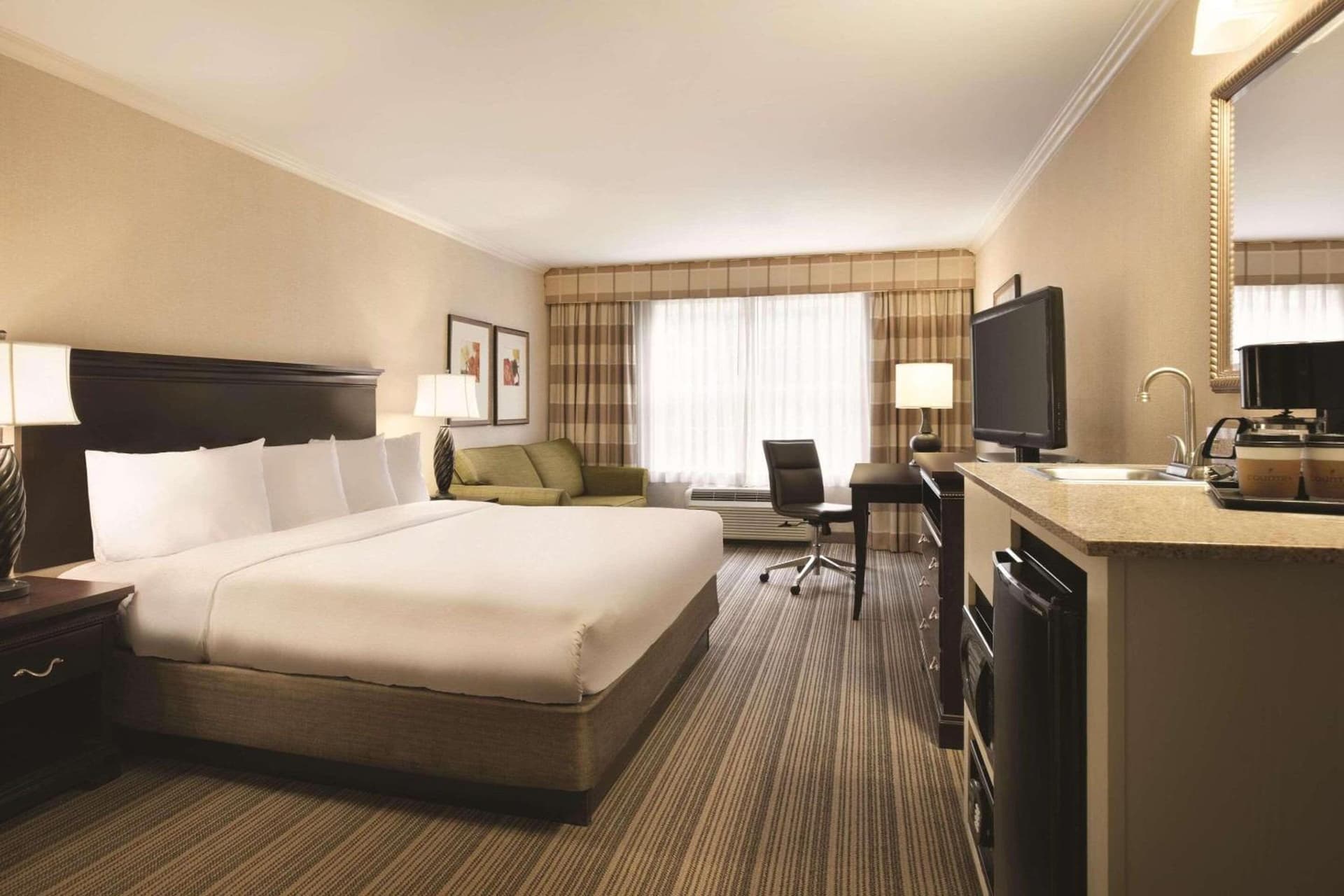 Country Inn & Suites By Radisson, Atlanta Airport North, GA property views in Atlanta, GA — gallery photo 3