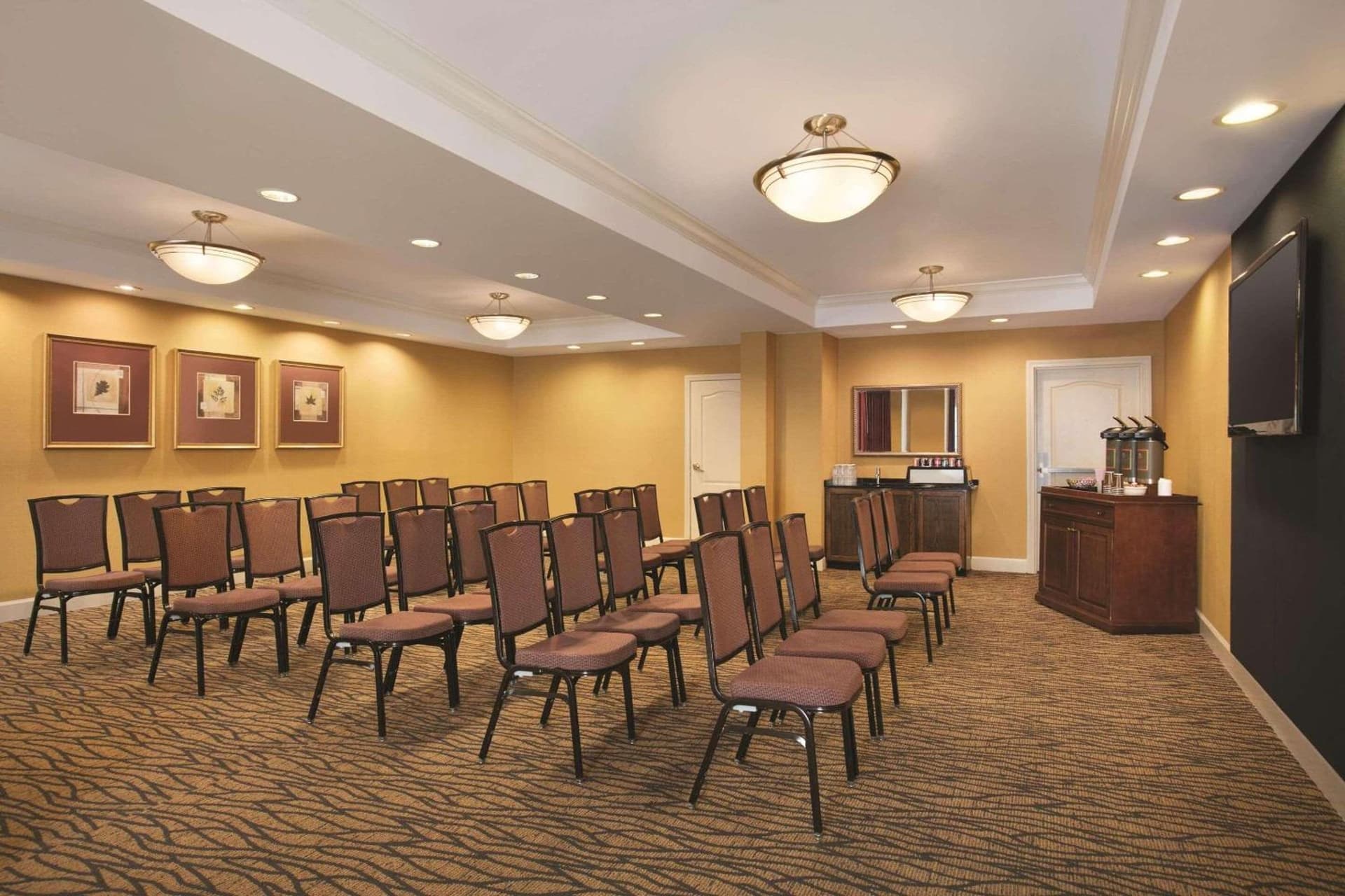 Country Inn & Suites By Radisson, Atlanta Airport North, GA gallery photo in Atlanta, GA — image 6