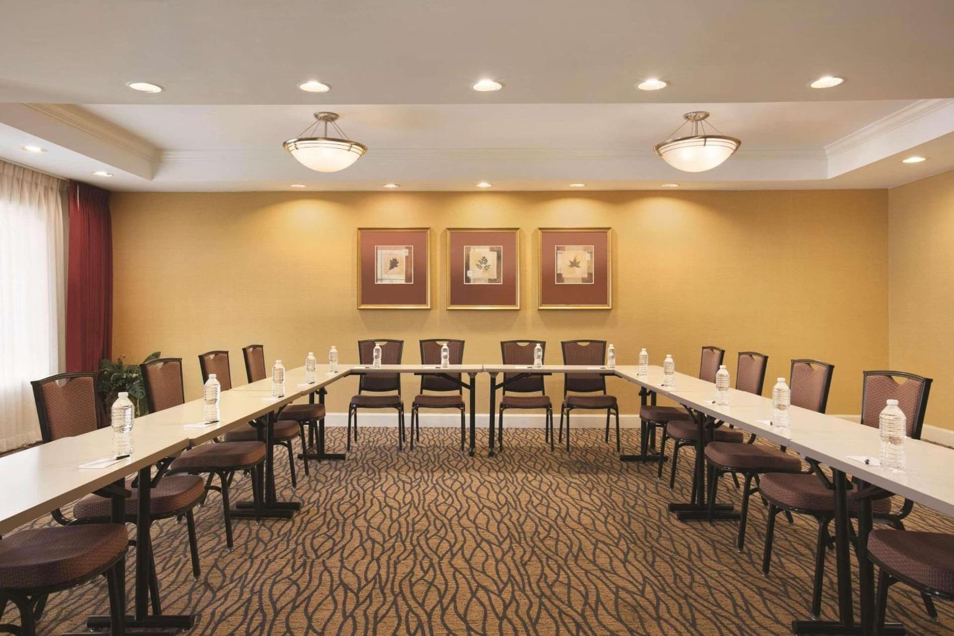 Country Inn & Suites By Radisson, Atlanta Airport North, GA gallery photo in Atlanta, GA — image 20