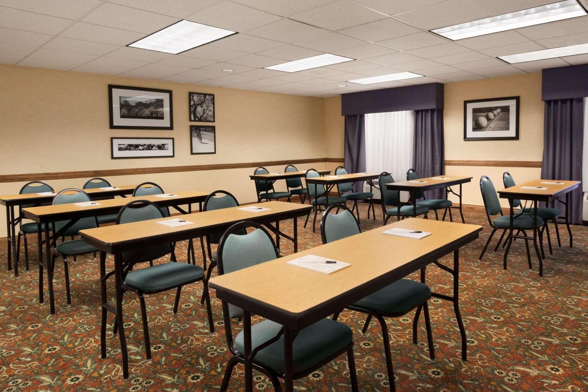 Country Inn & Suites by Radisson, Columbus, GA gallery photo in Columbus, GA — image 65