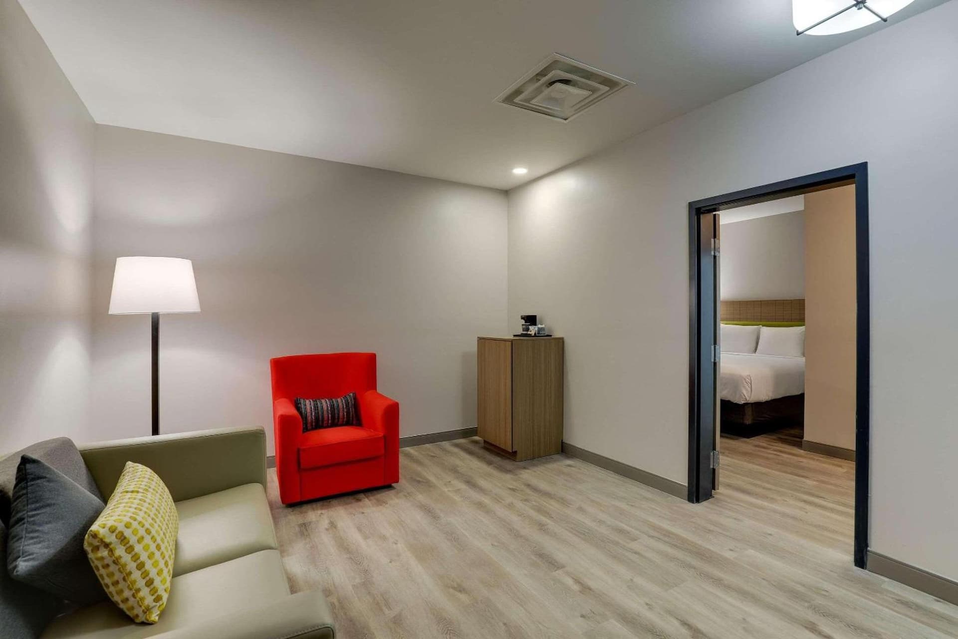 Country Inn & Suites by Radisson, Cumming near NorthSide Hospital Forsyth gallery photo in Cumming, GA — image 56