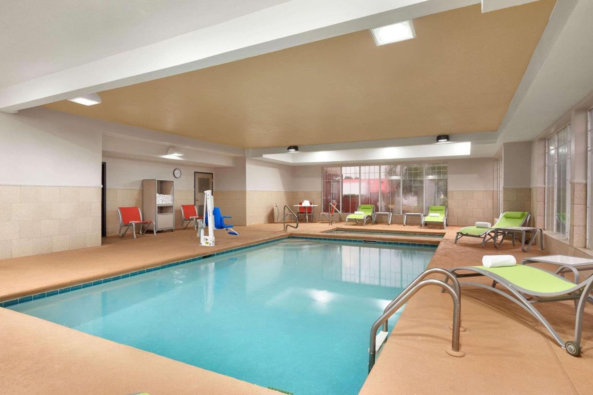 Country Inn & Suites by Radisson, Warner Robins, GA gallery photo in Warner Robins, GA — image 15
