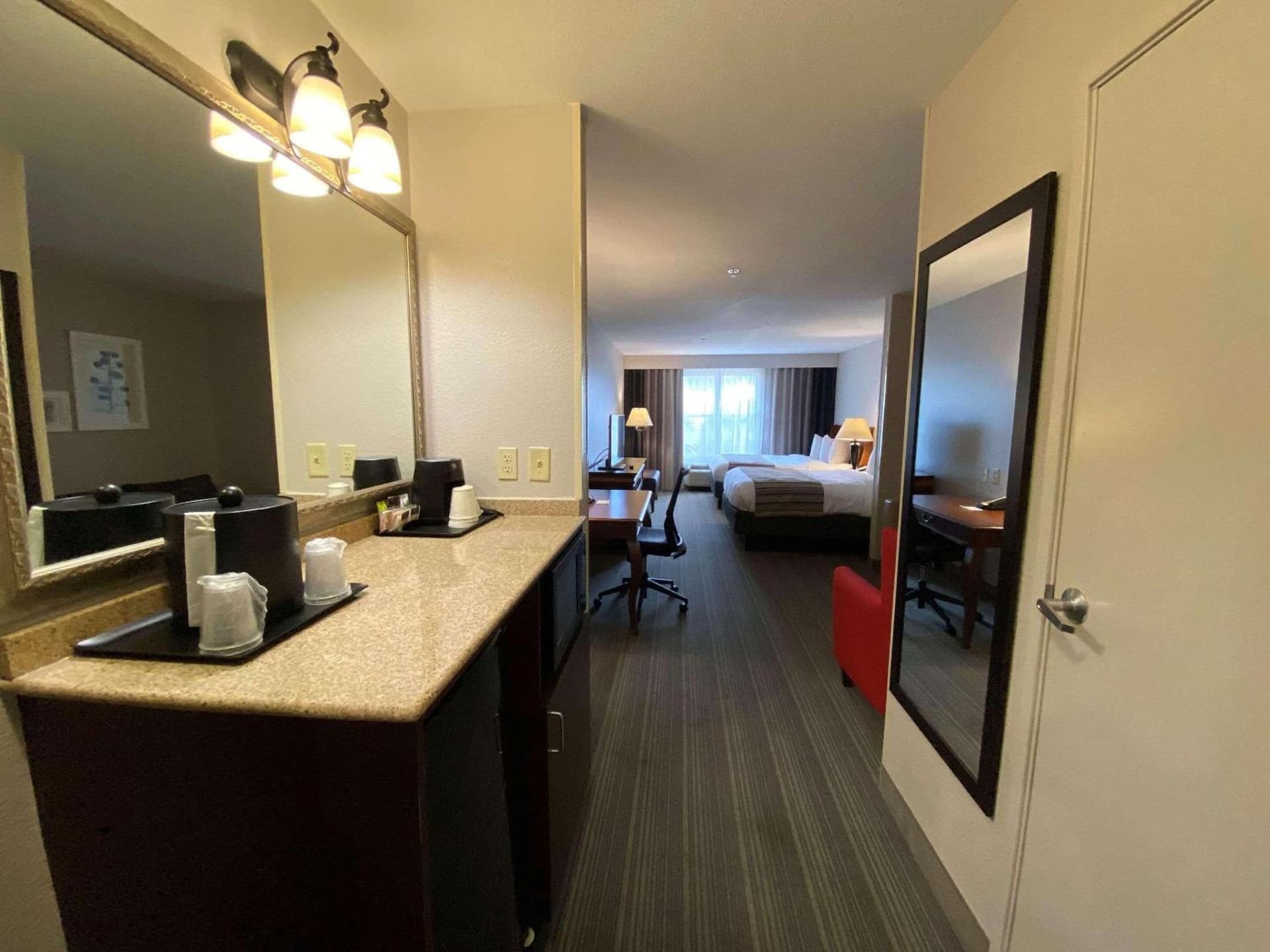 Country Inn & Suites by Radisson, Athens, GA gallery photo in Athens, GA — image 5