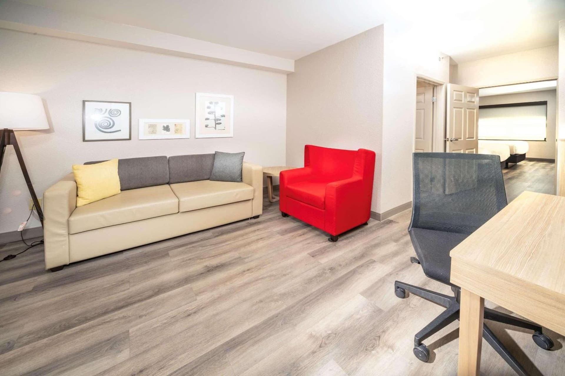 Country Inn & Suites by Radisson, Stone Mountain, GA gallery photo in Stone Mountain, GA — image 63
