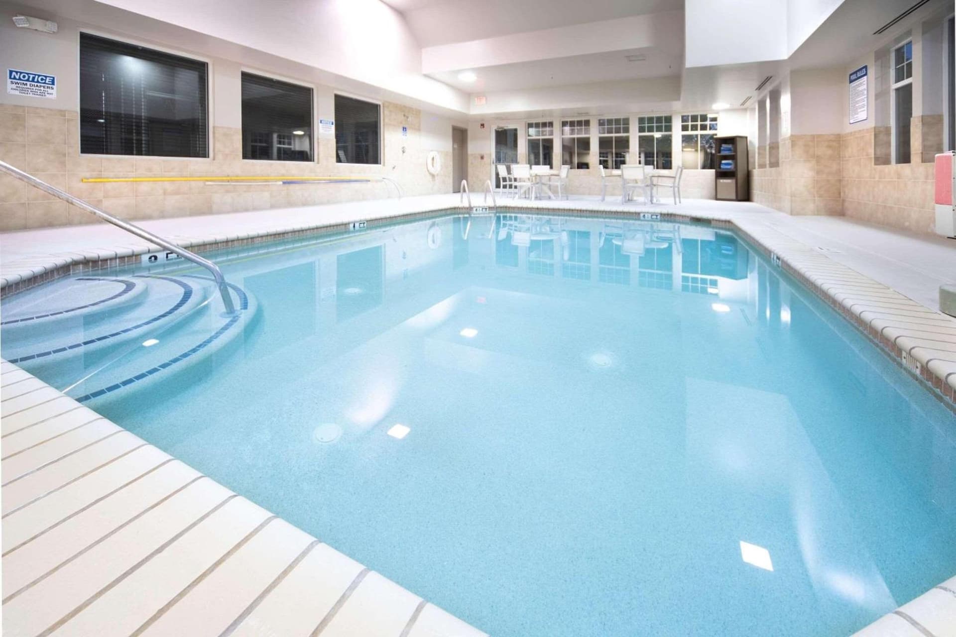Country Inn & Suites by Radisson, Stone Mountain, GA gallery photo in Stone Mountain, GA — image 36