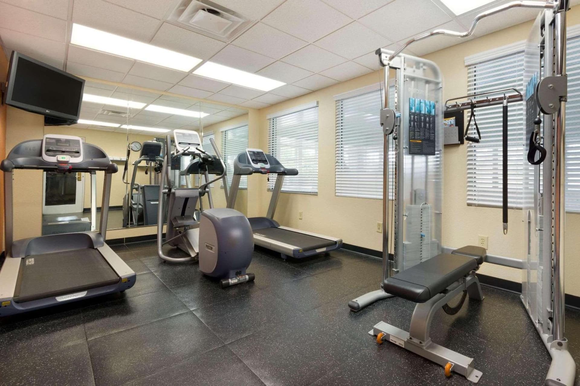 Country Inn & Suites by Radisson, Stone Mountain, GA gallery photo in Stone Mountain, GA — image 5