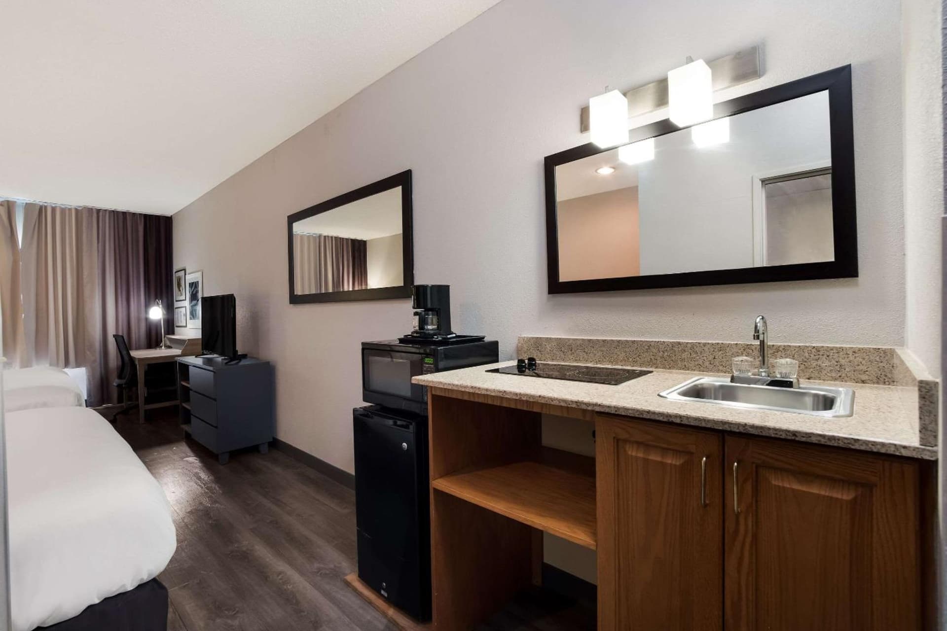 Country Inn & Suites by Radisson, Augusta at I-20, GA gallery photo in Augusta, GA — image 37