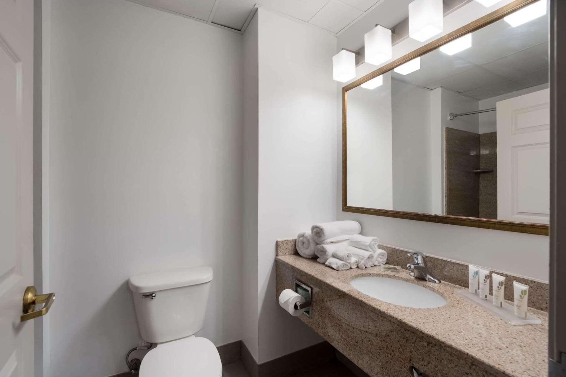 Country Inn & Suites by Radisson, Augusta at I-20, GA gallery photo in Augusta, GA — image 44