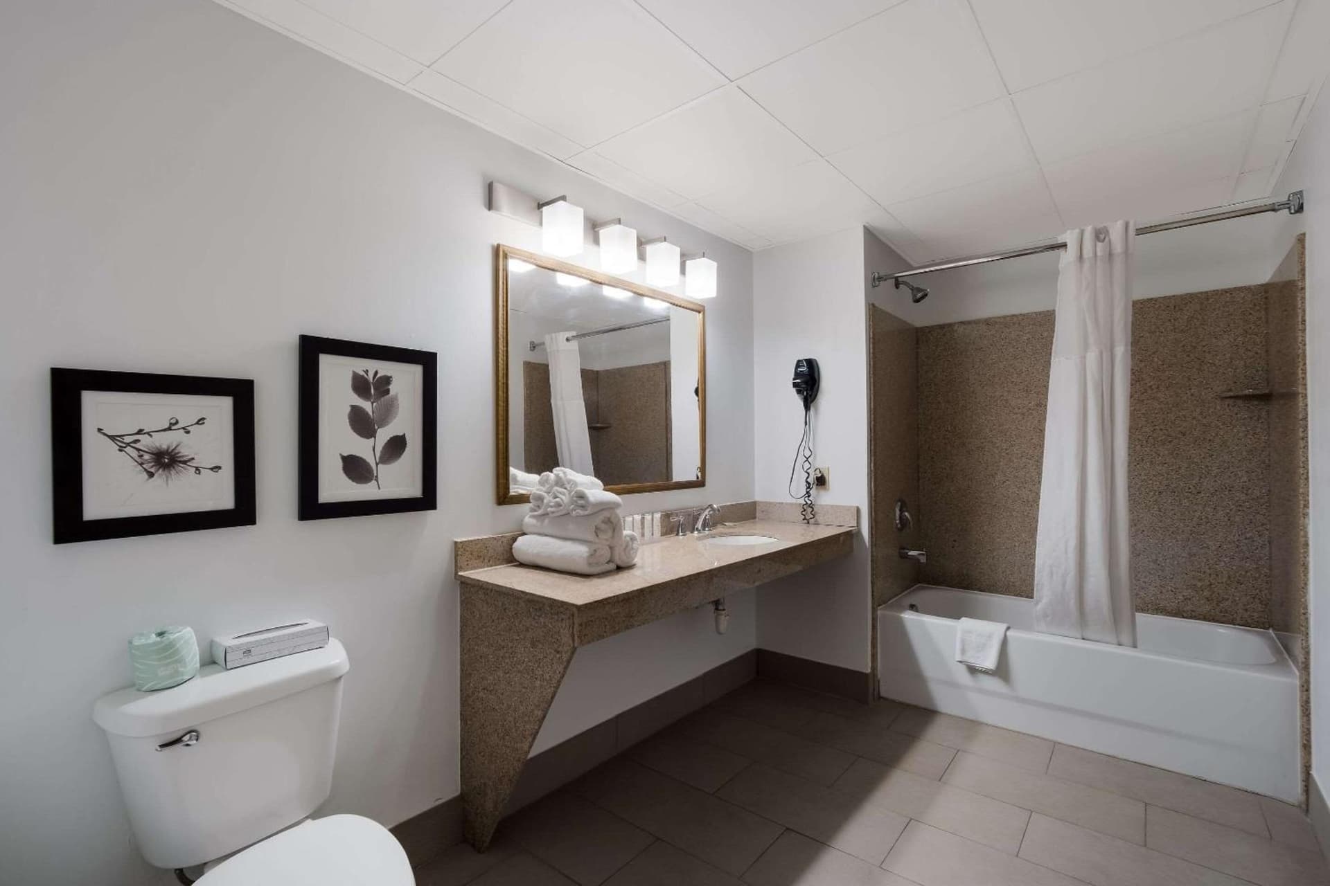 Country Inn & Suites by Radisson, Augusta at I-20, GA gallery photo in Augusta, GA — image 31