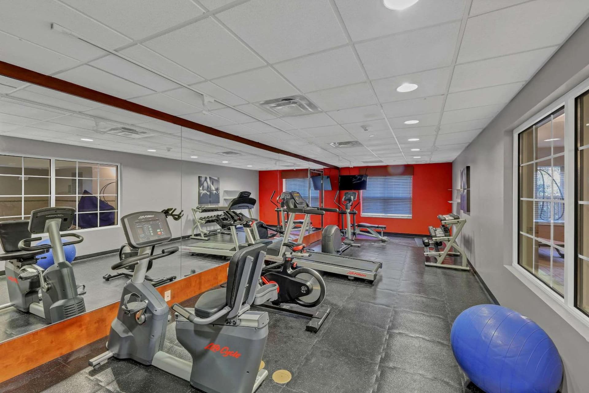 Country Inn & Suites by Radisson, Braselton, GA gallery photo in Braselton, GA — image 31
