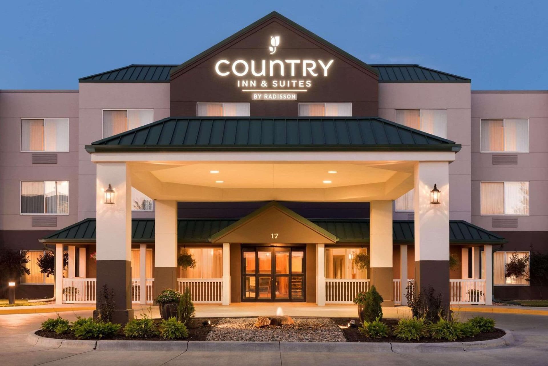 Country Inn & Suites by Radisson, Council Bluffs, IA exterior or lobby in Council Bluffs, IA — main listing photo
