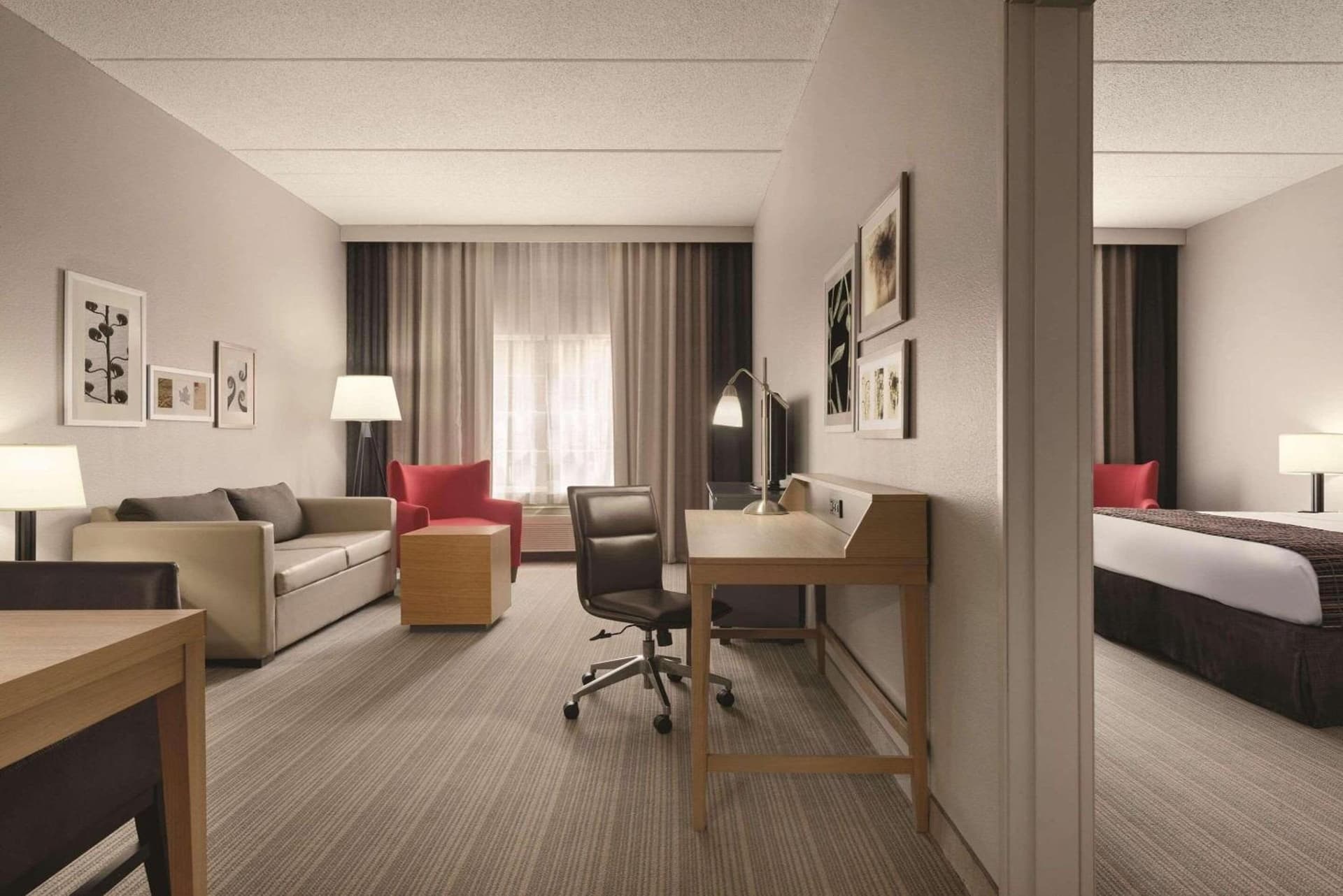 Country Inn & Suites by Radisson, Coralville, IA gallery photo in Coralville, IA — image 31