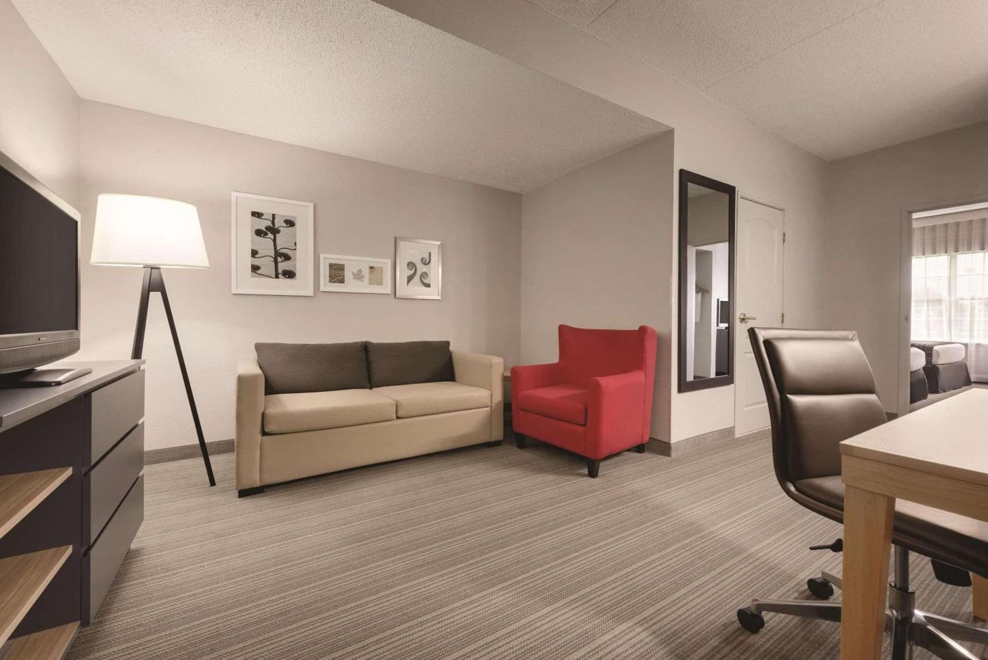 Country Inn & Suites by Radisson, Coralville, IA gallery photo in Coralville, IA — image 40