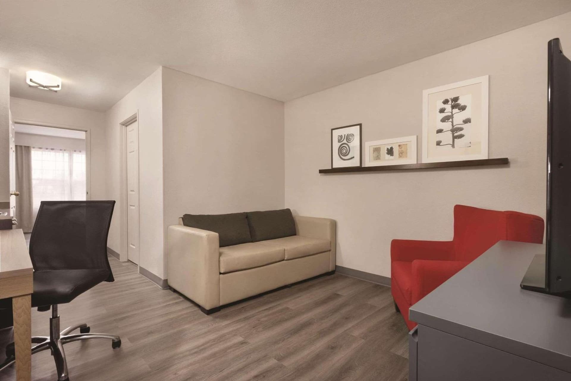 Country Inn & Suites by Radisson, Waterloo, IA gallery photo in Waterloo, IA — image 22
