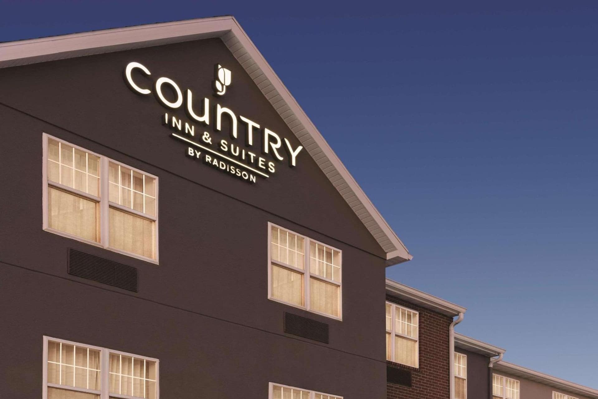 Country Inn & Suites by Radisson, Dubuque, IA featured exterior or lobby in Dubuque, IA — similar hotel