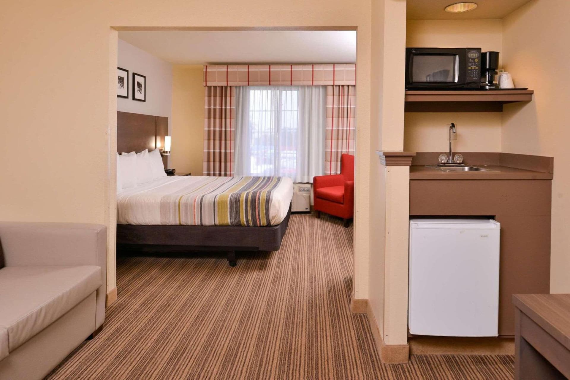 Country Inn & Suites by Radisson, Omaha Airport, IA gallery photo in Omaha, NE — image 34