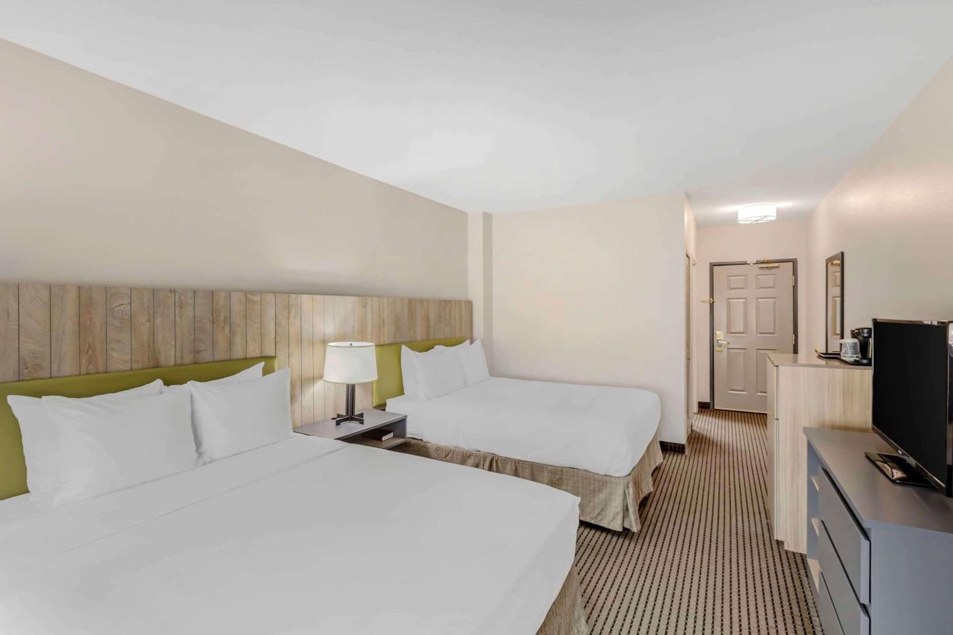 Country Inn & Suites by Radisson, Elk Grove Village-Itasca gallery photo in Elk Grove Village, IL — image 59