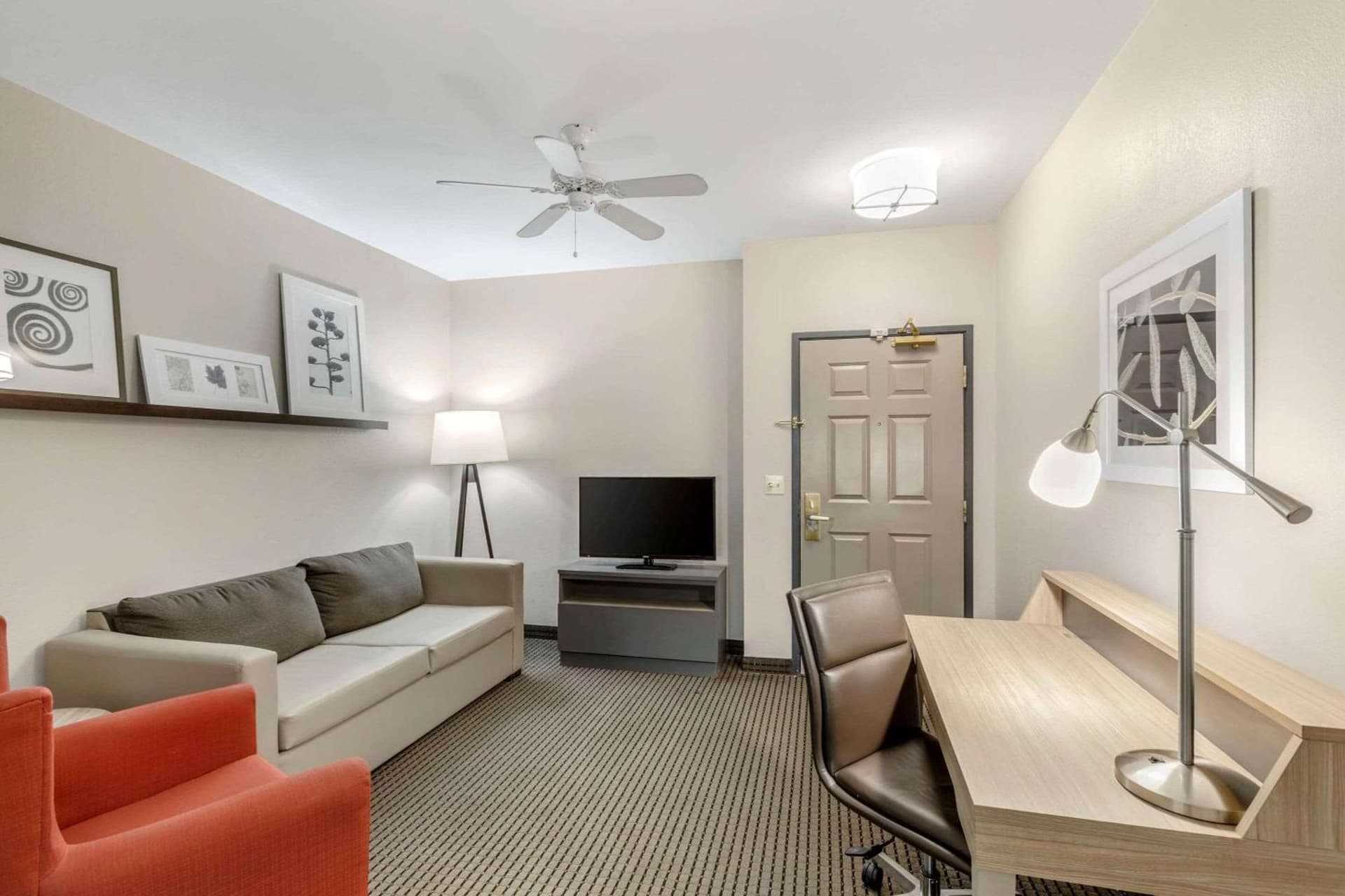 Country Inn & Suites by Radisson, Elk Grove Village-Itasca gallery photo in Elk Grove Village, IL — image 23