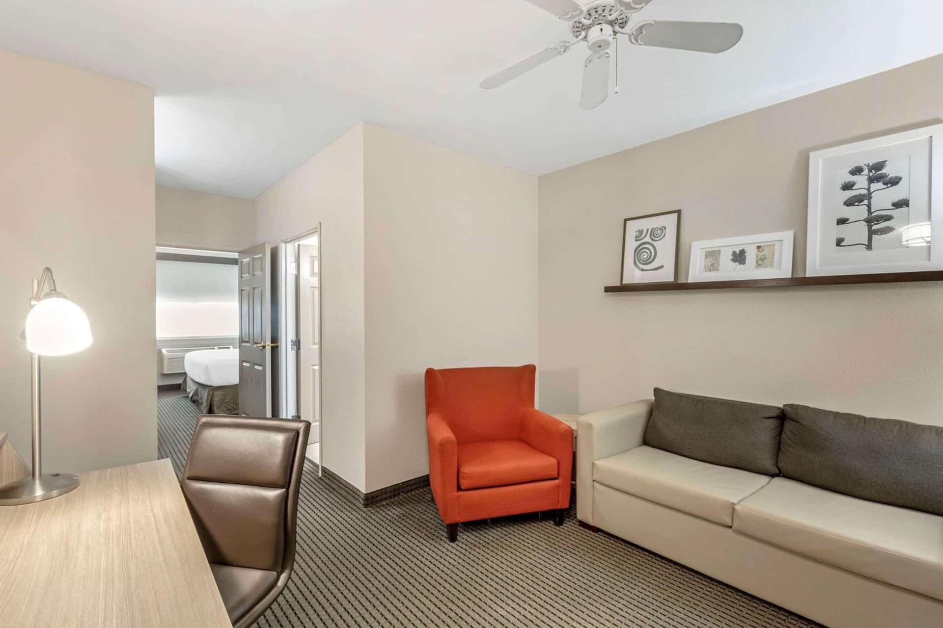 Country Inn & Suites by Radisson, Elk Grove Village-Itasca gallery photo in Elk Grove Village, IL — image 34