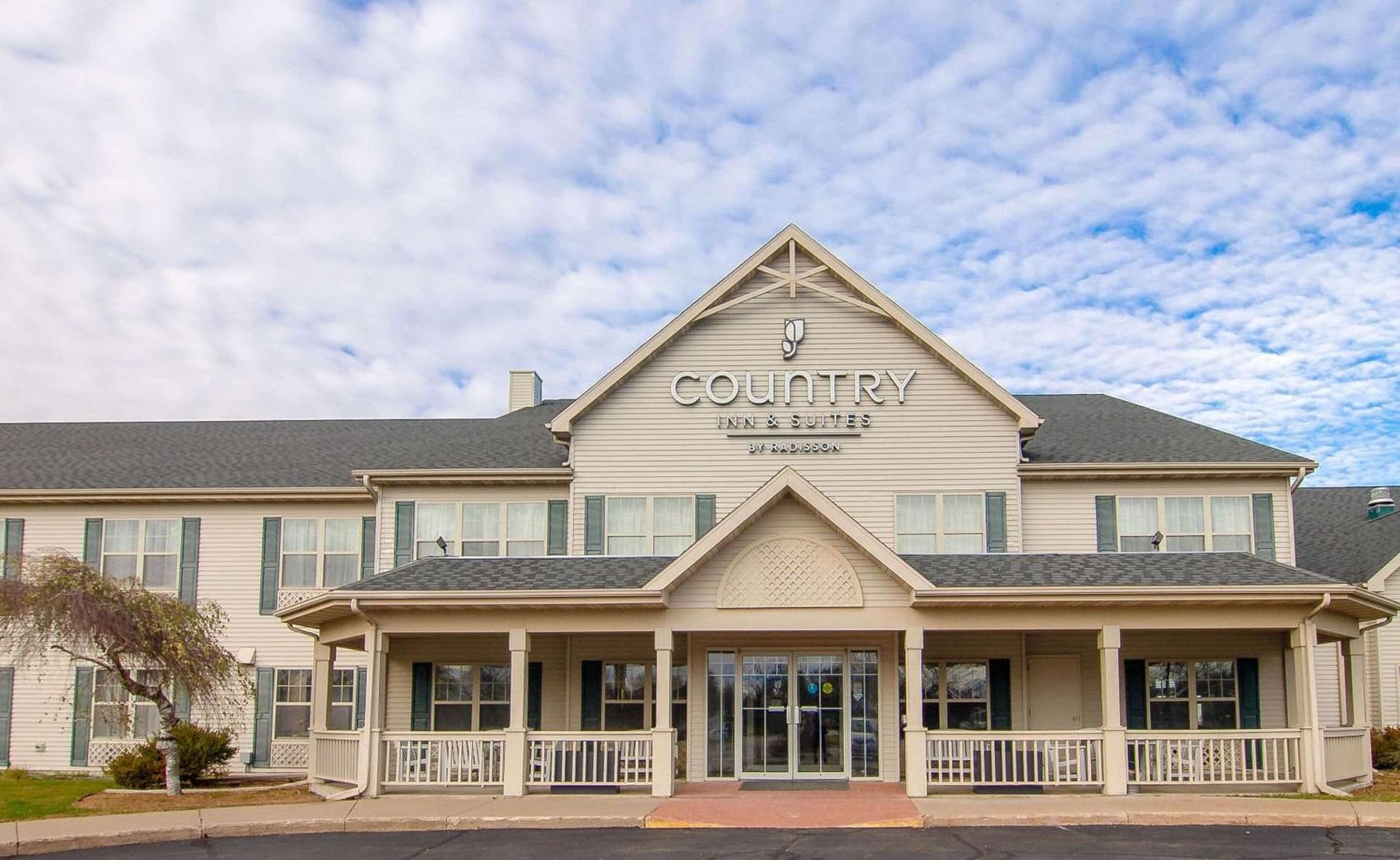 Country Inn & Suites by Radisson, Stockton, IL featured exterior or lobby in Stockton, IL — similar hotel