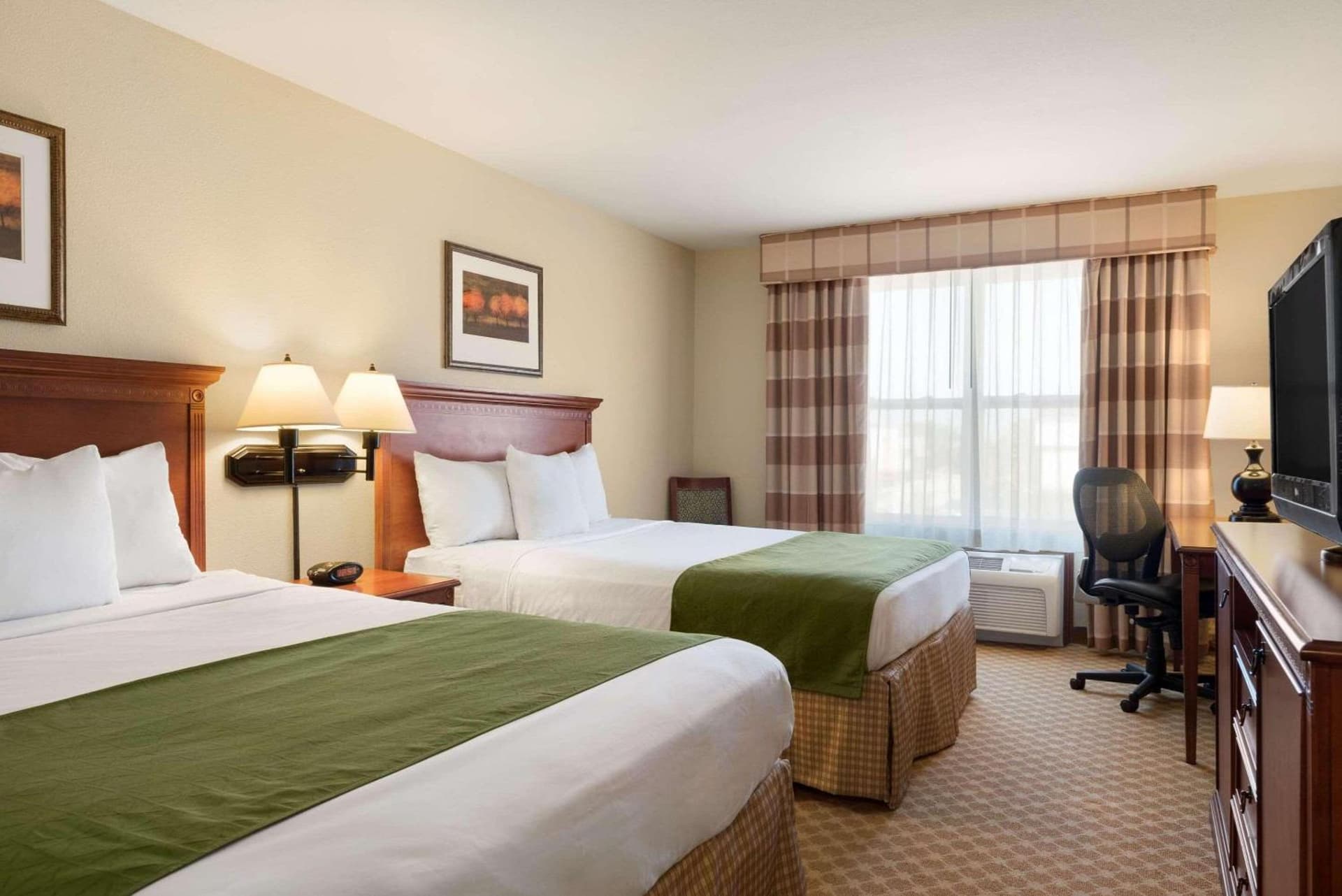 Country Inn & Suites by Radisson, Peoria North, IL gallery photo in Peoria, IL — image 24